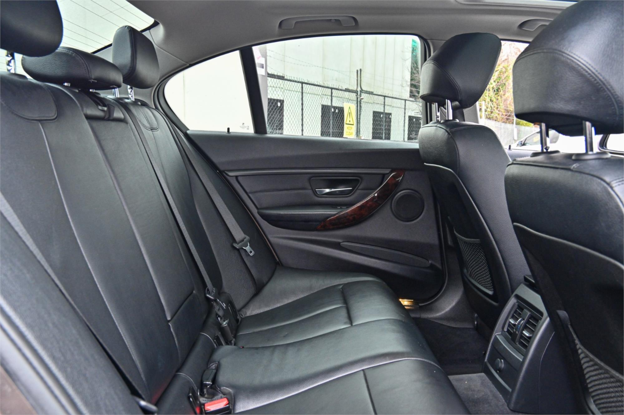 2012 BMW 3 F30 28i 8 SP AUTOMATIC 4D SEDAN