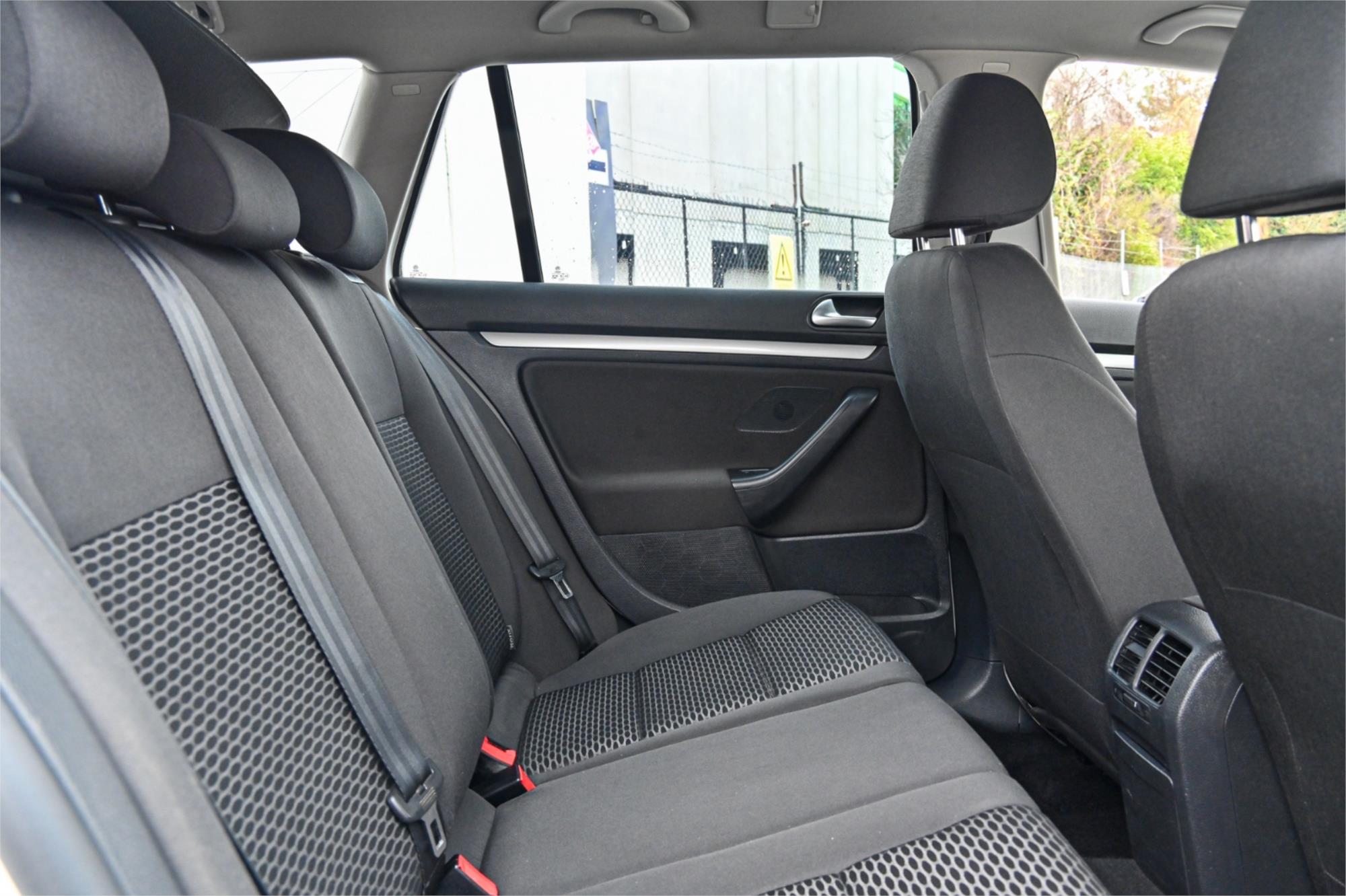 2013 VOLKSWAGEN GOLF 1K MY13 90 TSI TRENDLINE 7 SP AUTO DIRECT SHIFT 4D WAGON