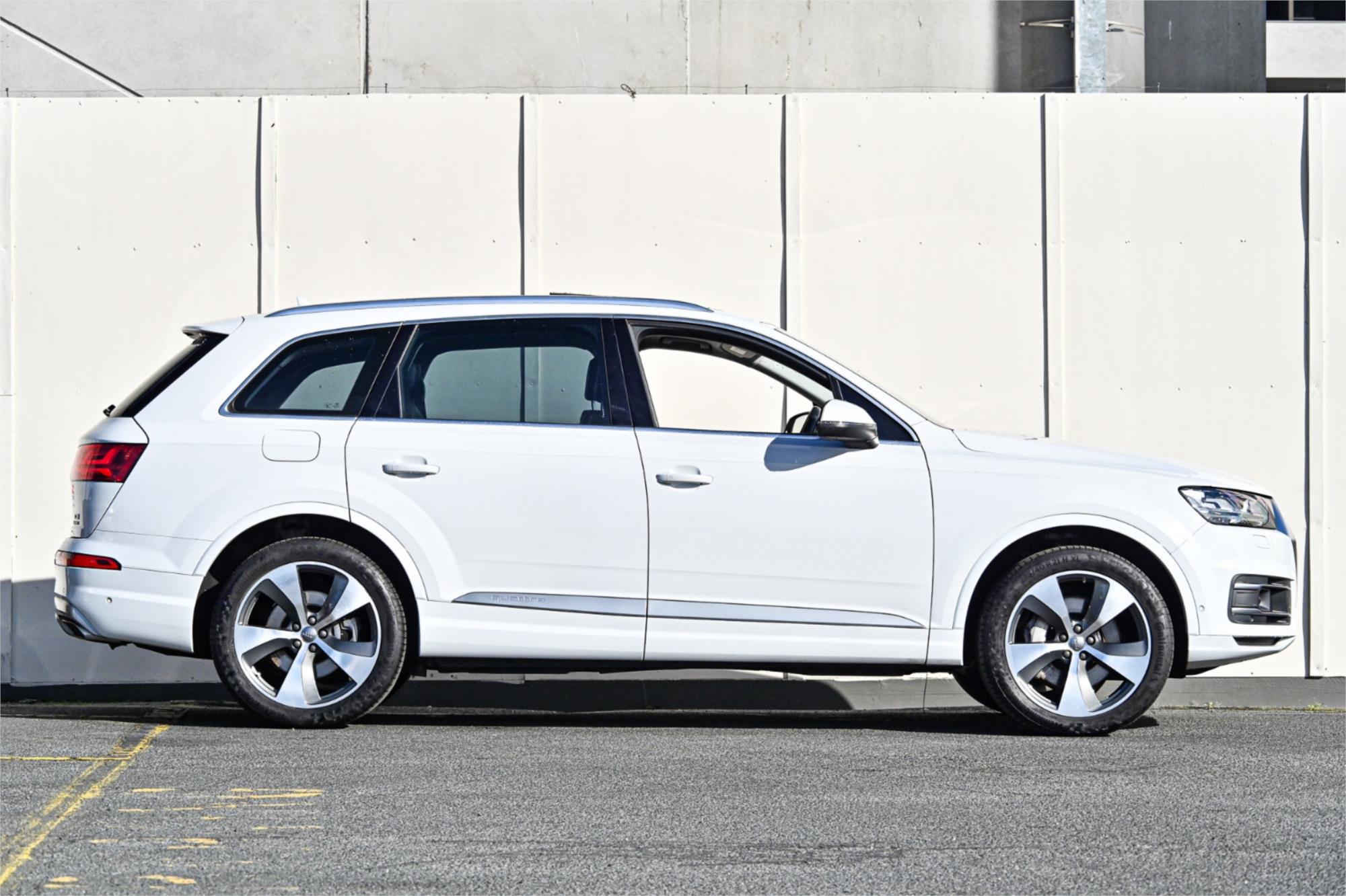 2018 AUDI Q7 4M MY18 3.0 TDI QUATTRO 8 SP AUTOMATIC TIPTRONIC 4D WAGON