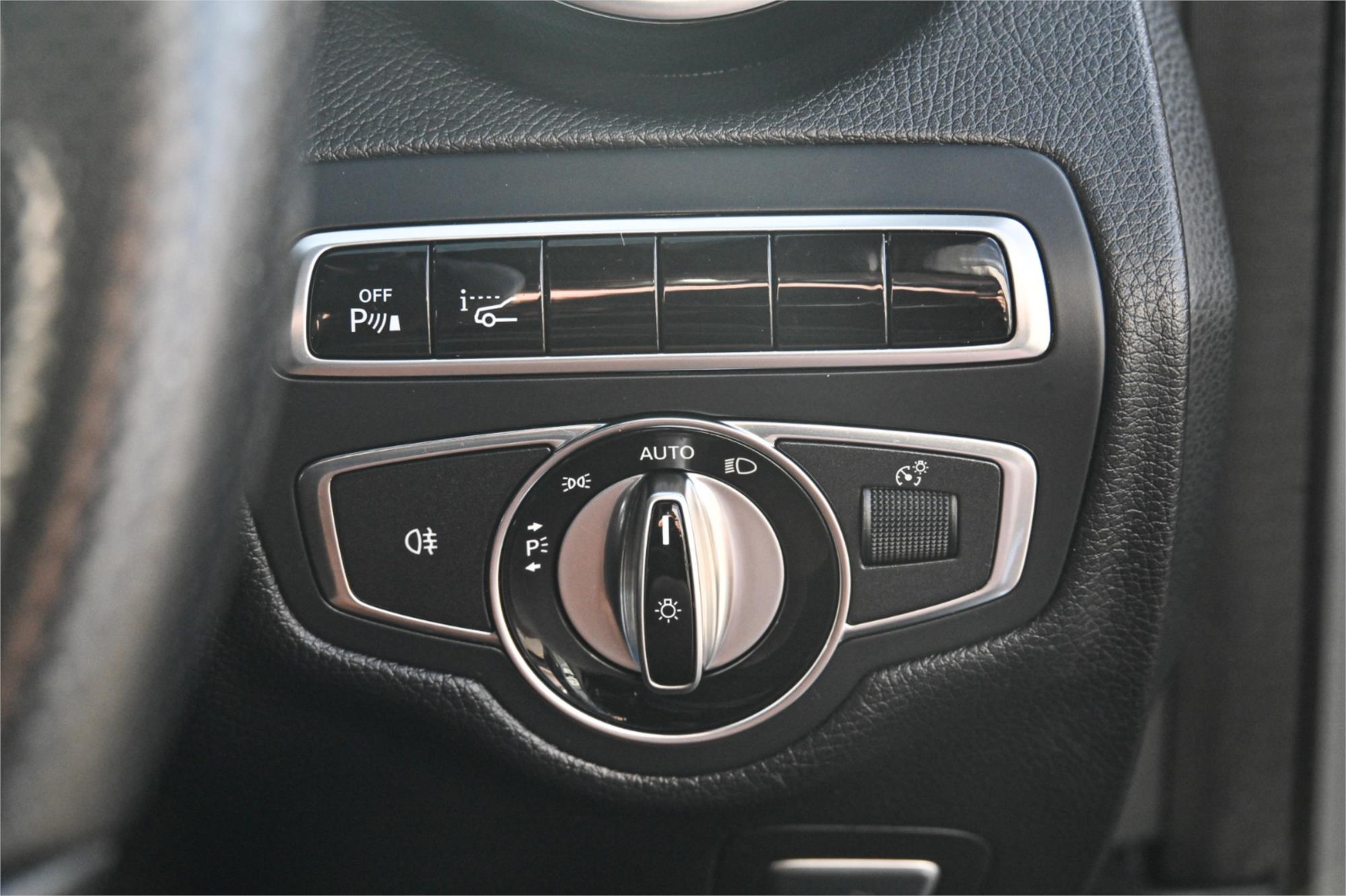 2014 MERCEDES-BENZ C200 205 7 SP AUTOMATIC 4D SEDAN