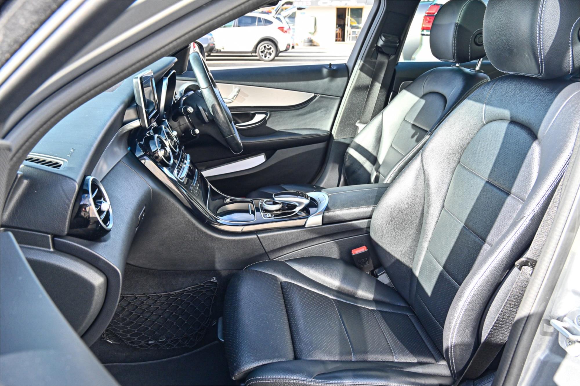 2014 MERCEDES-BENZ C200 205 7 SP AUTOMATIC 4D SEDAN