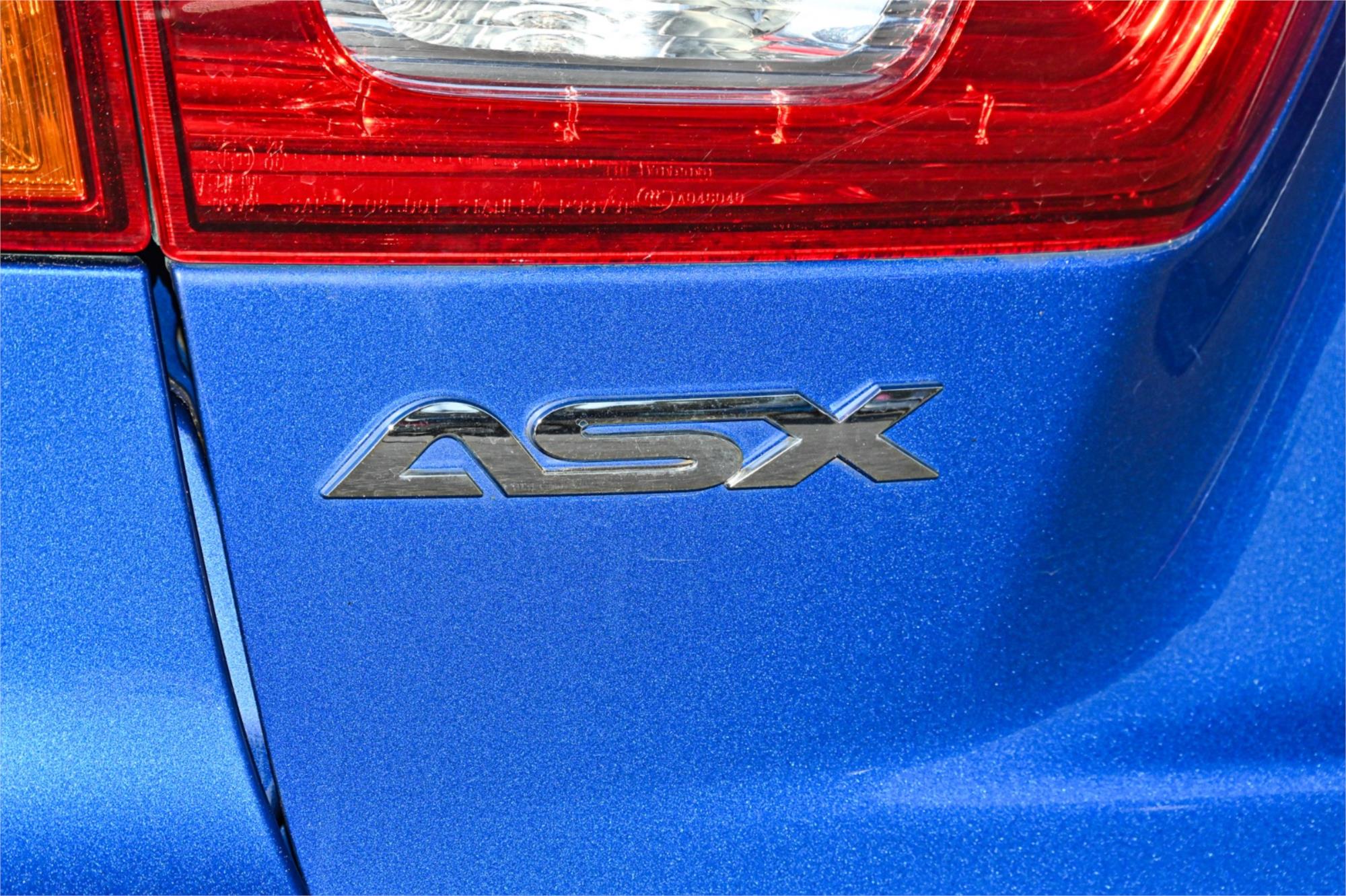 2018 MITSUBISHI ASX XC MY19 ES (2WD) CONTINUOUS VARIABLE 4D WAGON