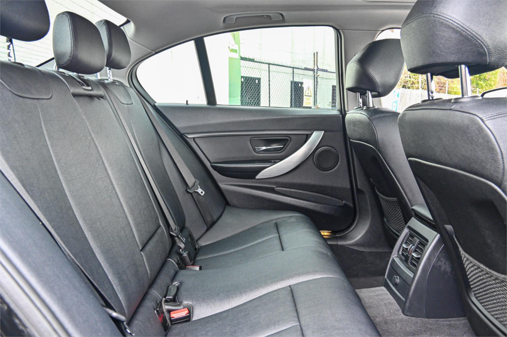 2012 BMW 3 F30 20i 8 SP AUTOMATIC 4D SEDAN