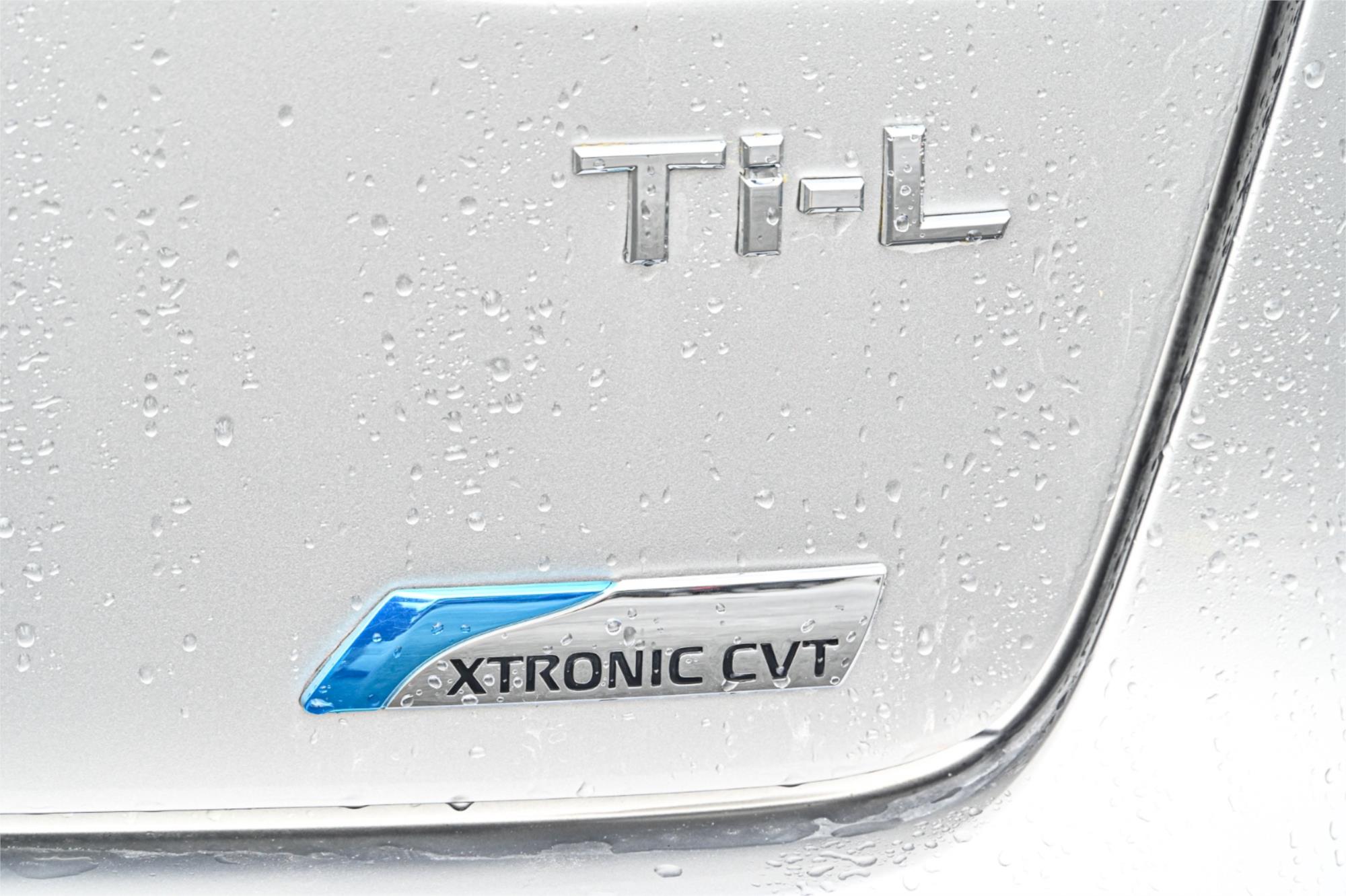 2012 NISSAN DUALIS J10 SERIES 3 Ti-L (4x2) CVT AUTO 6 SP SEQUENTIAL 4D WAGON