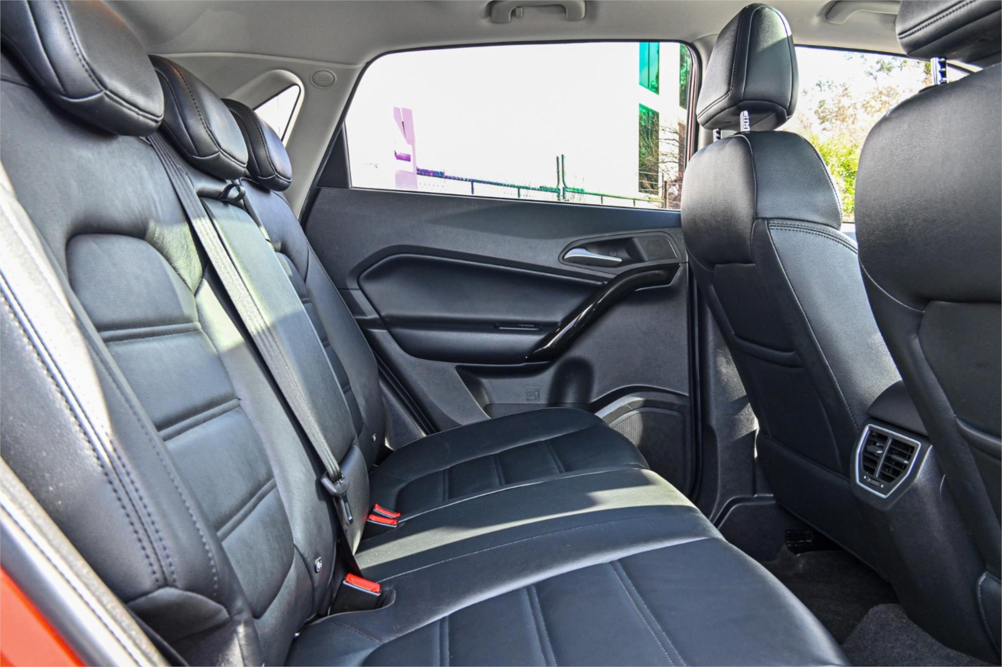 2018 MG GS SAS2 ESSENCE SPORTS AUTOMATIC WAGON