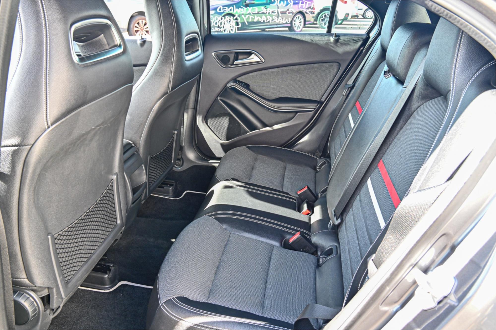 2015 MERCEDES-BENZ A180 176 MY15 BE 7 SP AUTOMATIC 5D HATCHBACK