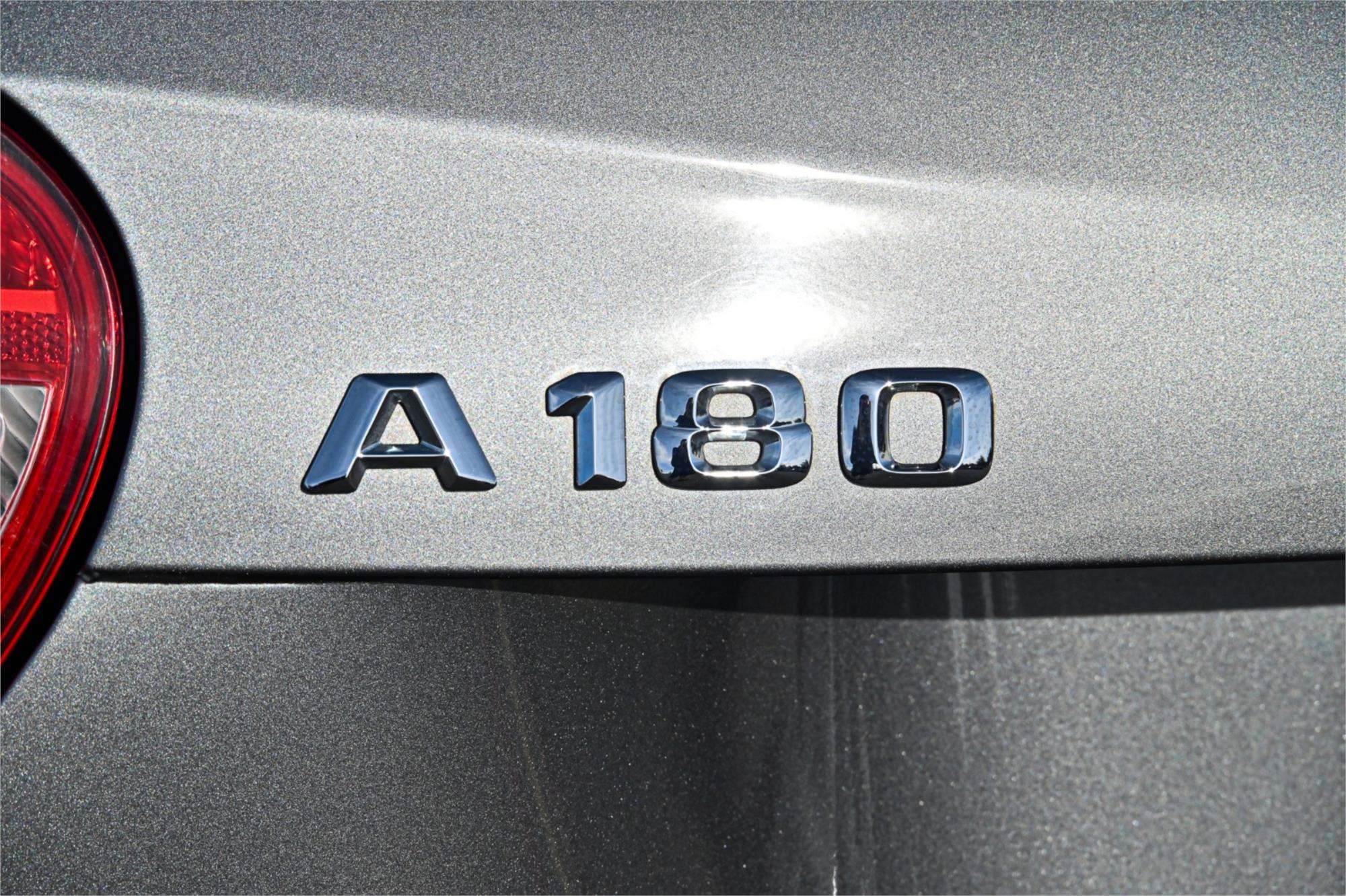 2015 MERCEDES-BENZ A180 176 MY15 BE 7 SP AUTOMATIC 5D HATCHBACK