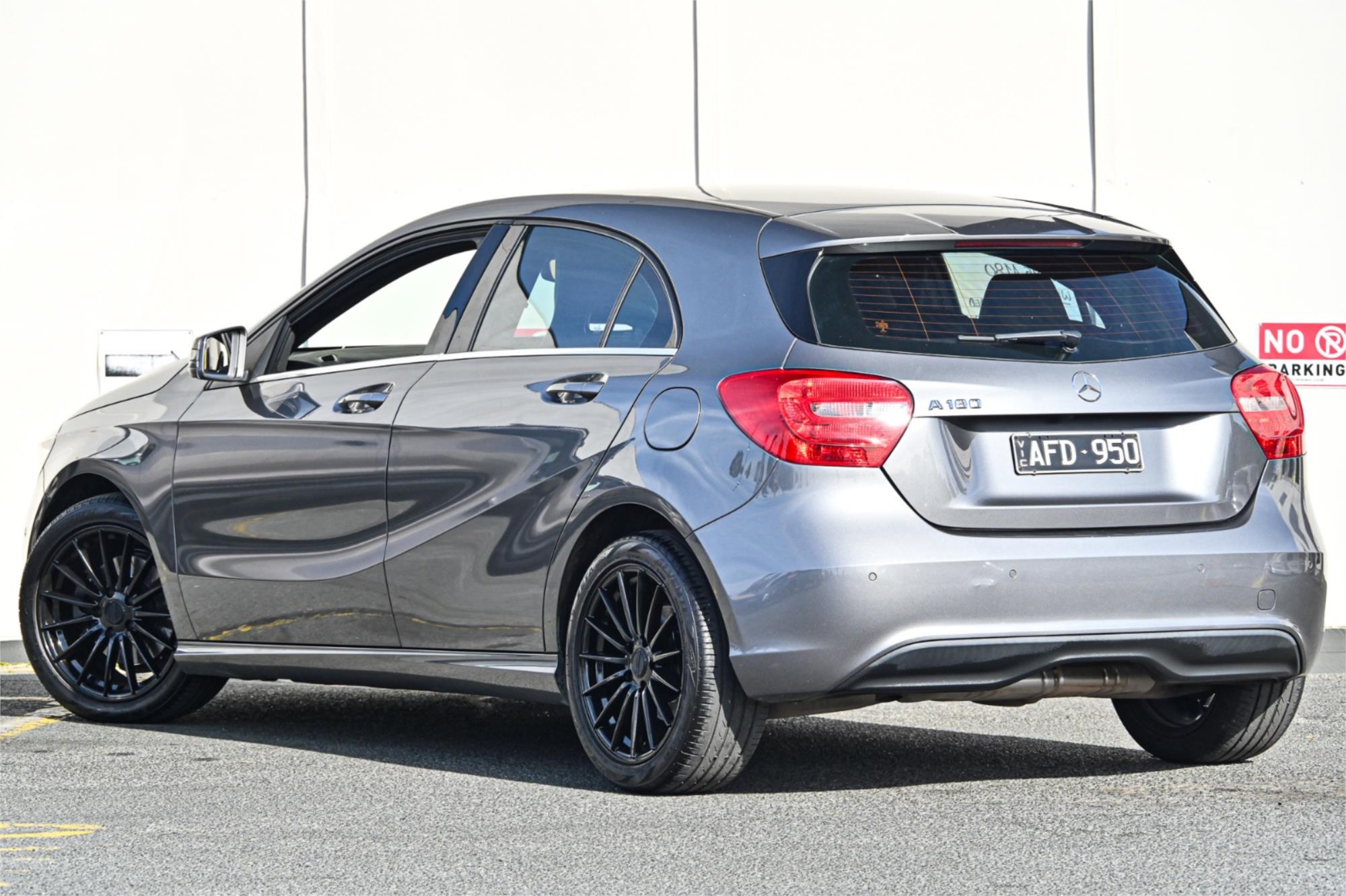 2015 MERCEDES-BENZ A180 176 MY15 BE 7 SP AUTOMATIC 5D HATCHBACK