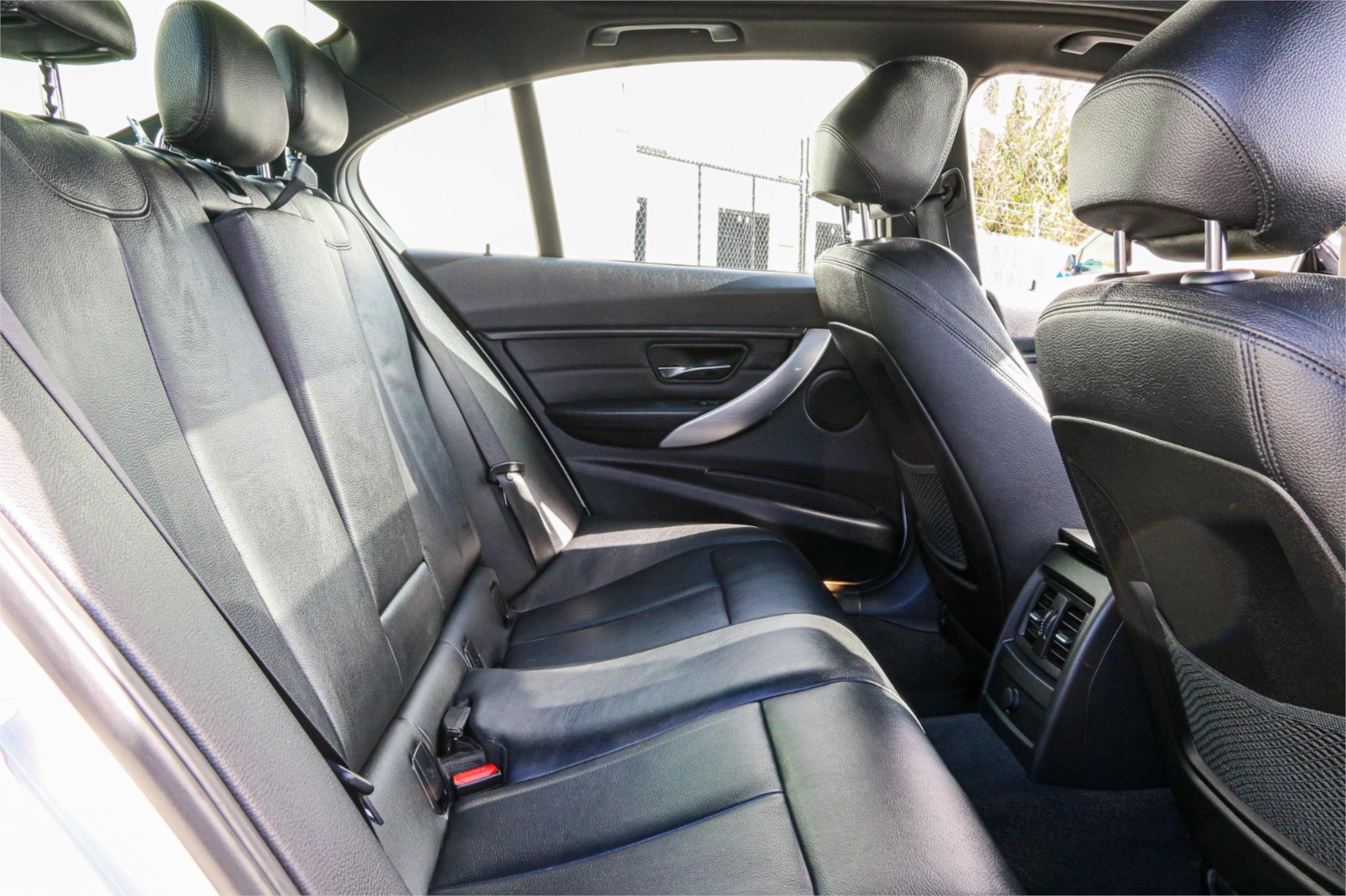2015 BMW 3 F30 LCI 20i M SPORT 8 SP AUTOMATIC 4D SEDAN