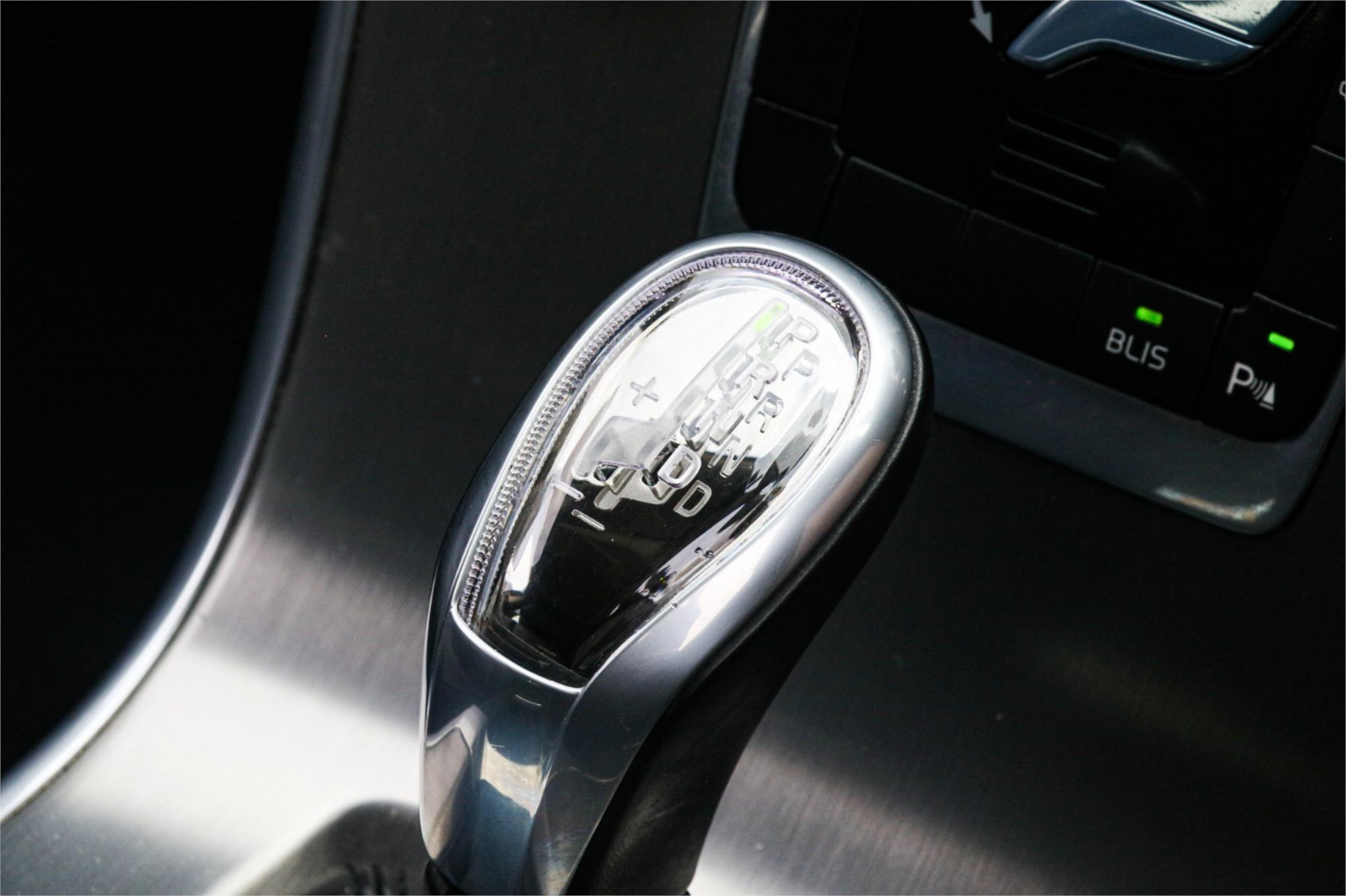 2012 VOLVO XC60 DZ MY12 T5 6 SP AUTO DUAL CLUTCH 4D WAGON