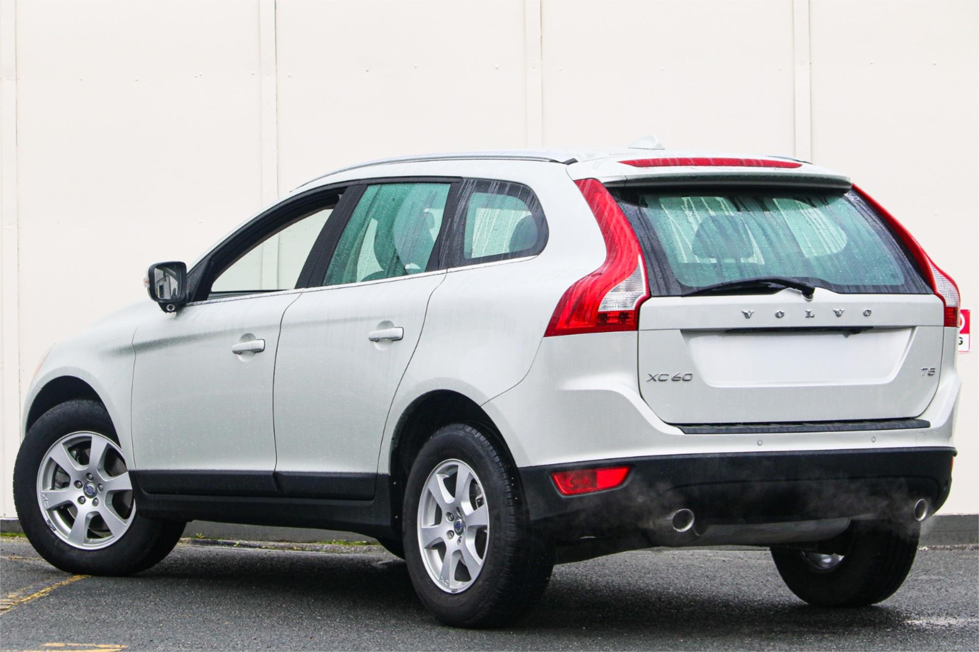 2012 VOLVO XC60 DZ MY12 T5 6 SP AUTO DUAL CLUTCH 4D WAGON
