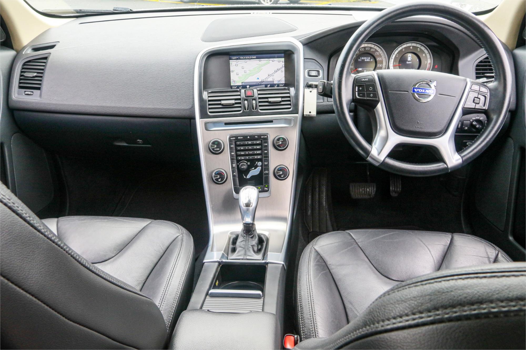 2012 VOLVO XC60 DZ MY12 T5 6 SP AUTO DUAL CLUTCH 4D WAGON