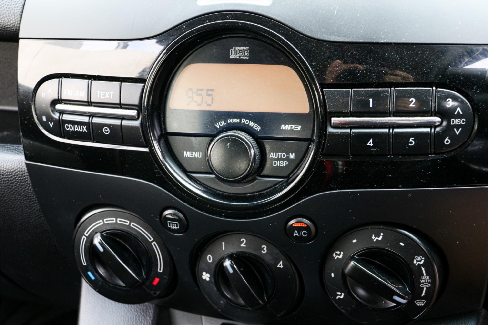 2011 MAZDA MAZDA2 DE MY11 NEO 4 SP AUTOMATIC 5D HATCHBACK