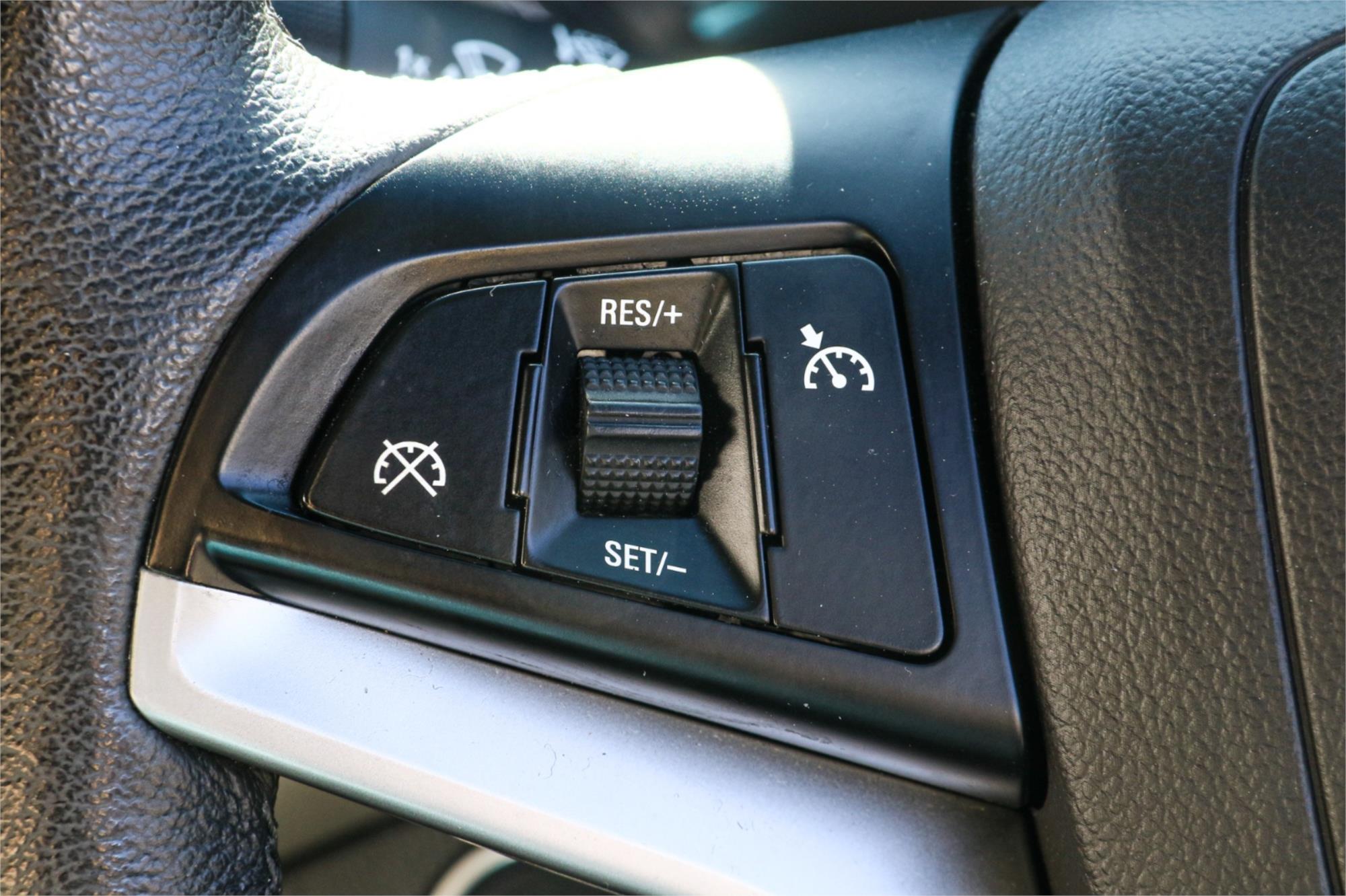 2016 HOLDEN CRUZE JH MY16 Z-SERIES 6 SP AUTOMATIC 4D SEDAN