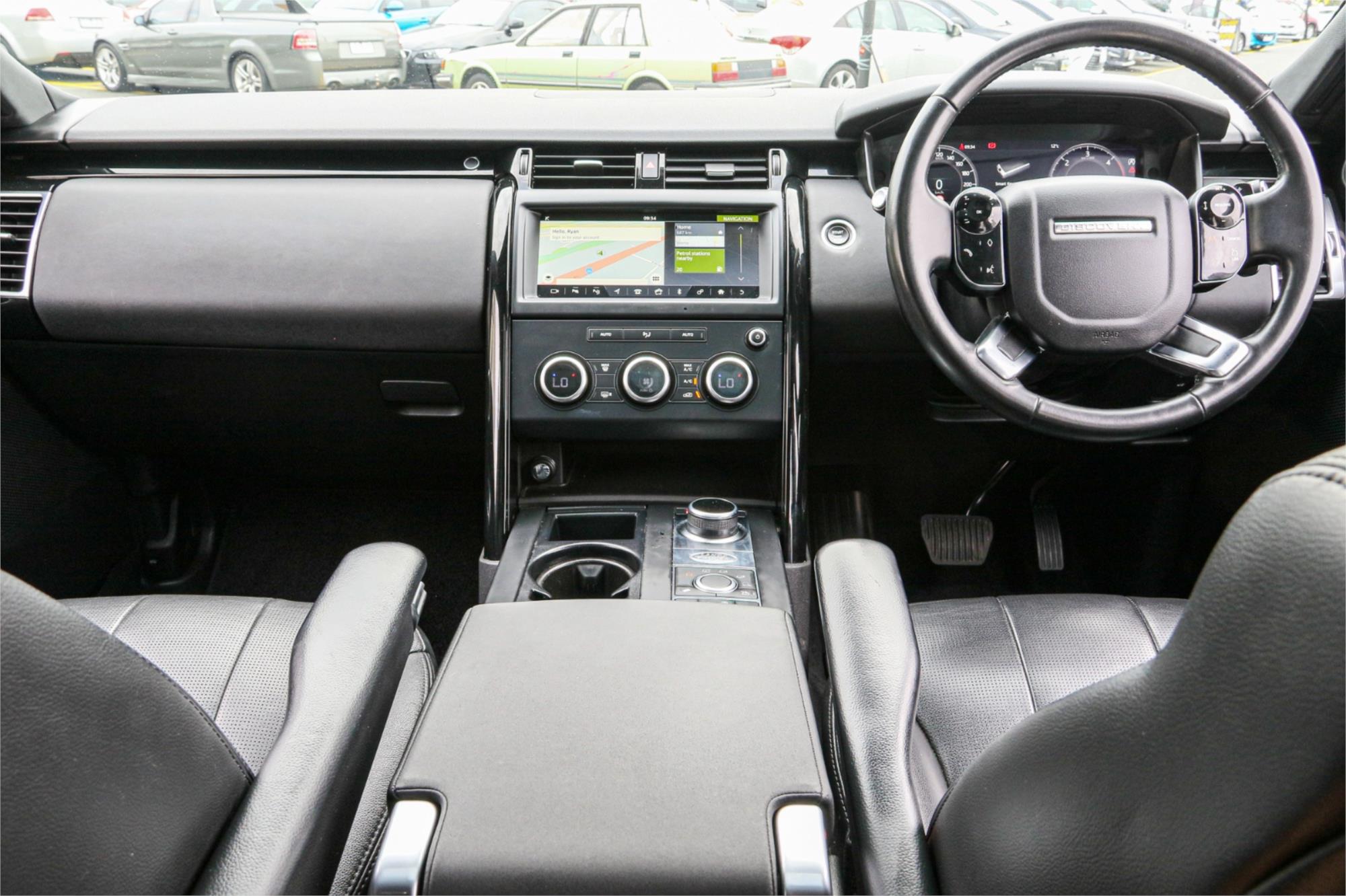 2019 LAND ROVER DISCOVERY L462 MY19 SD4 SE (177kW) 8 SP AUTOMATIC 4D WAGON