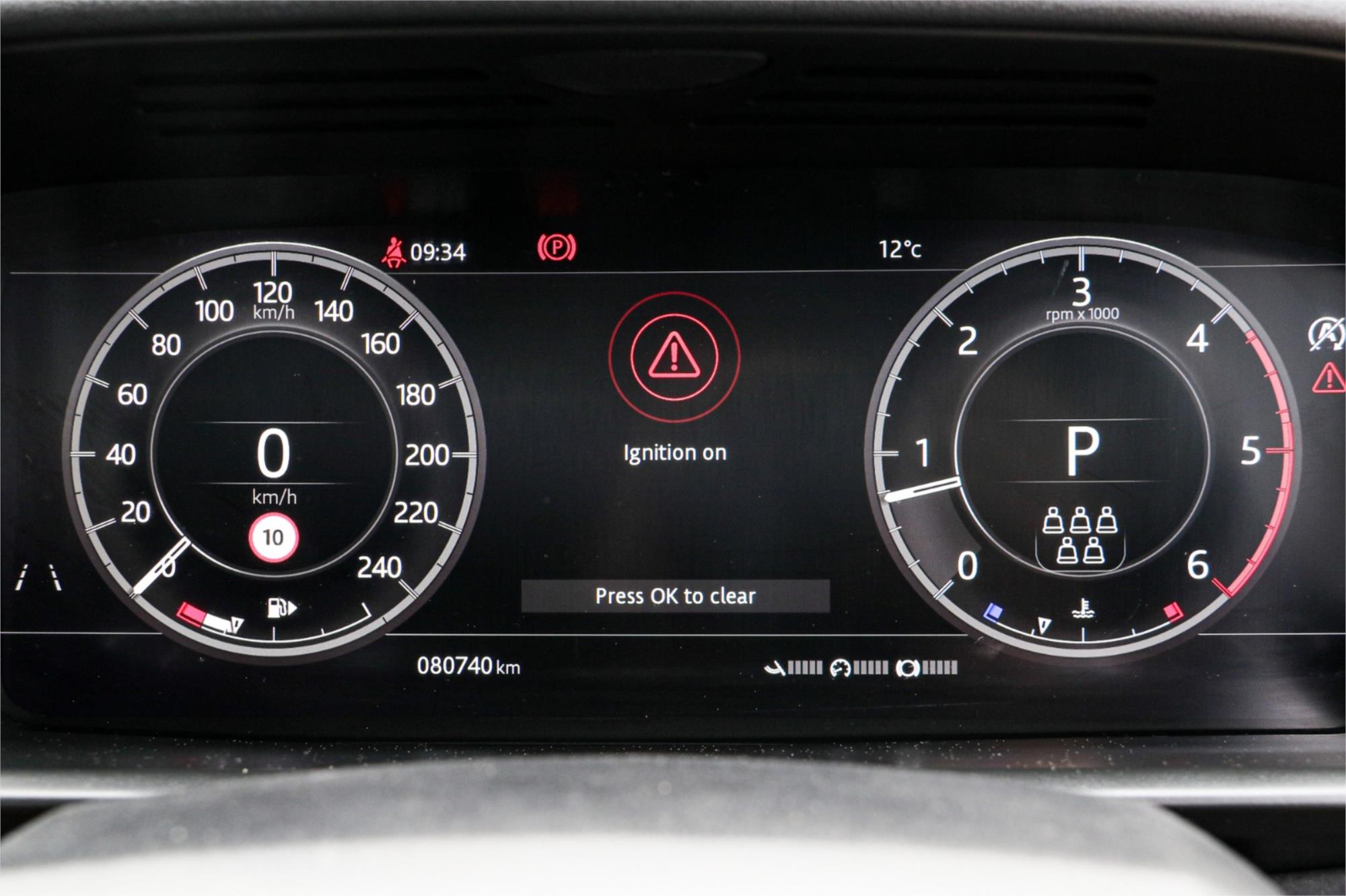 2019 LAND ROVER DISCOVERY L462 MY19 SD4 SE (177kW) 8 SP AUTOMATIC 4D WAGON