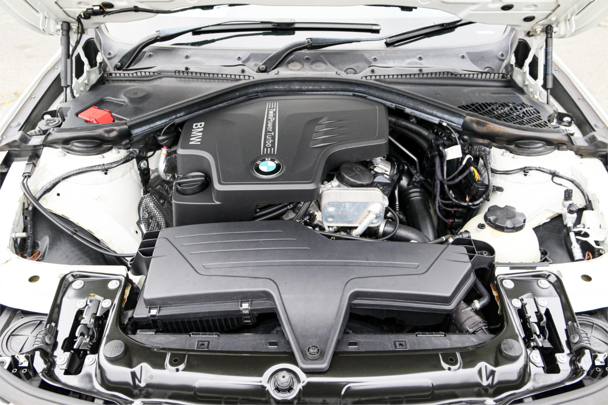 2013 BMW 3 F30 28i 8 SP AUTOMATIC 4D SEDAN