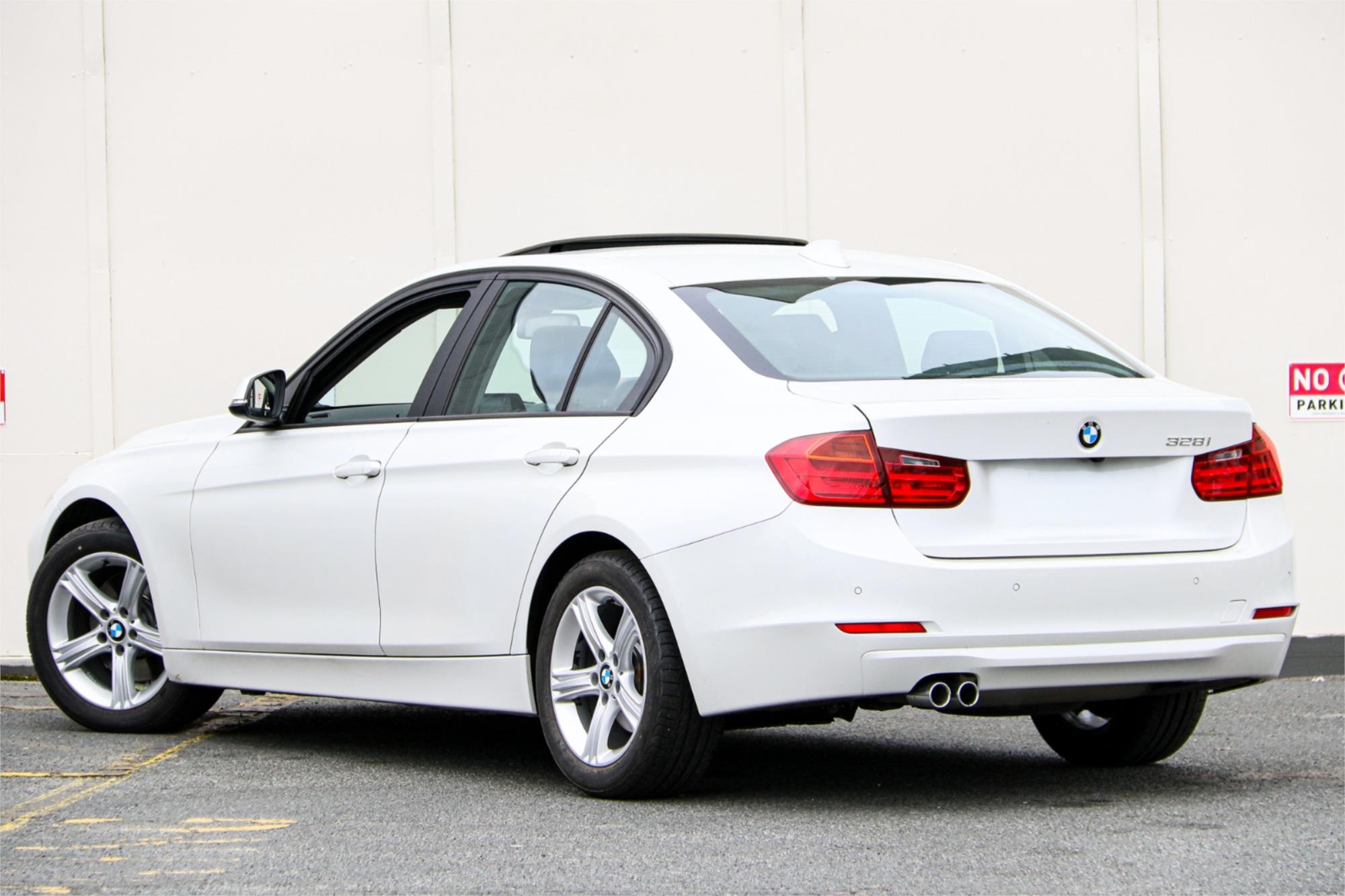 2013 BMW 3 F30 28i 8 SP AUTOMATIC 4D SEDAN