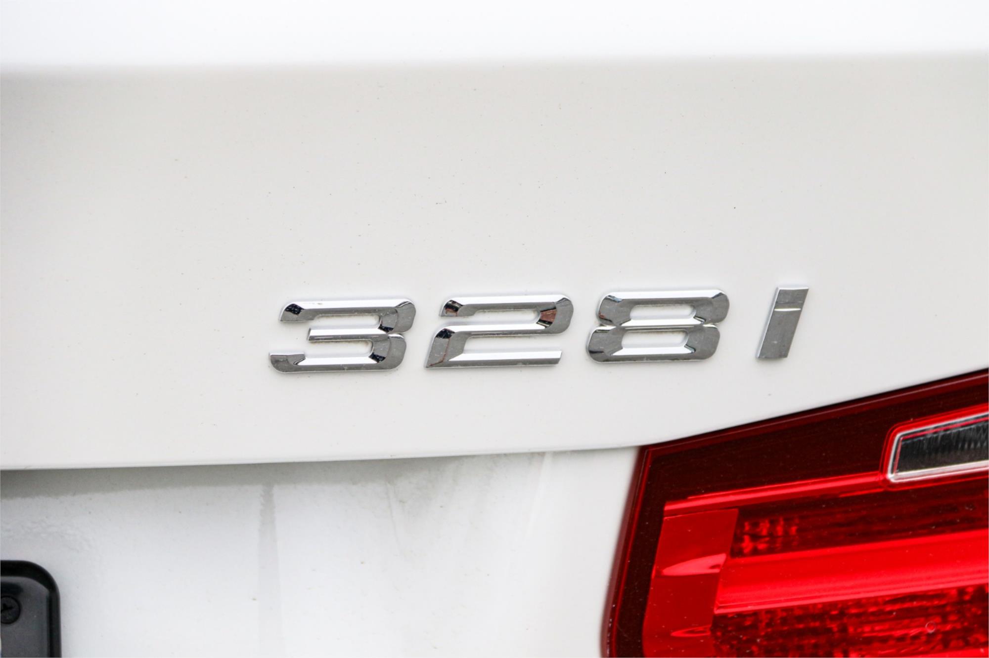 2013 BMW 3 F30 28i 8 SP AUTOMATIC 4D SEDAN