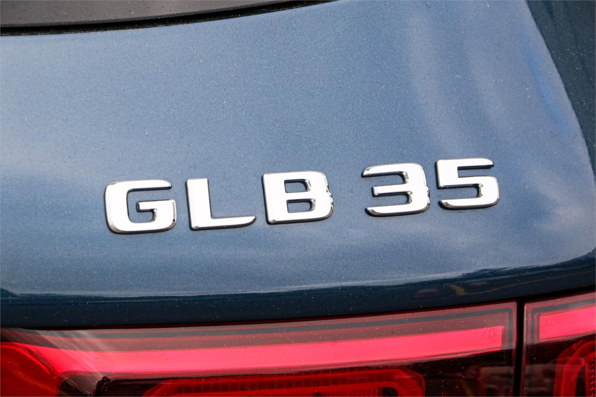 2022 MERCEDES-AMG GLB X247 MY22 35 4MATIC 8 SP AUTO DUAL CL SPORTS 4D WAGON