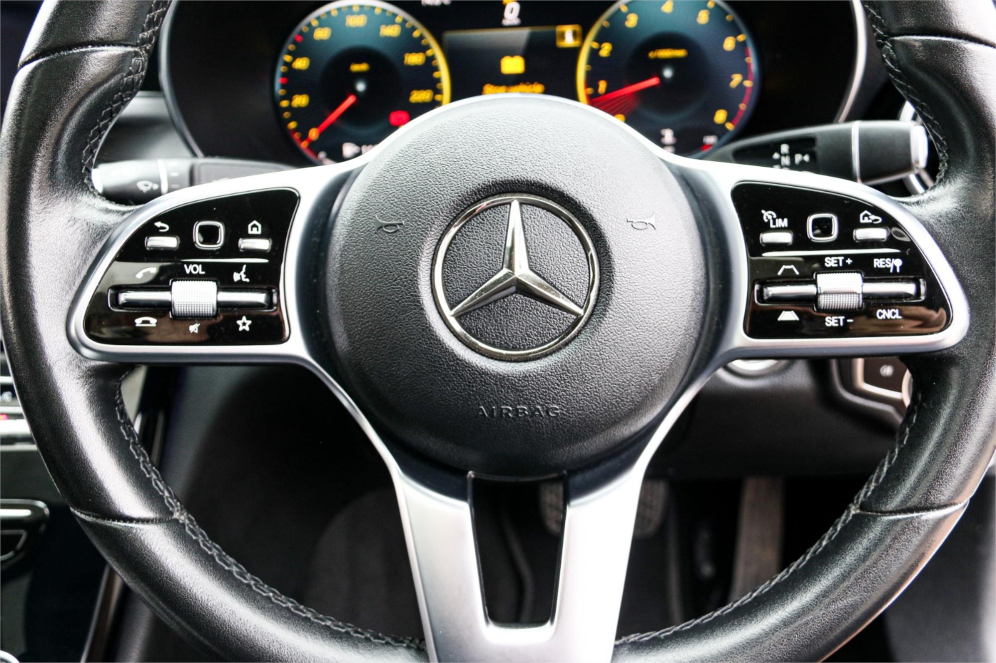 2019 MERCEDES-BENZ C300 W205 MY20 9 SP AUTOMATIC G-TRONIC 4D SALOON