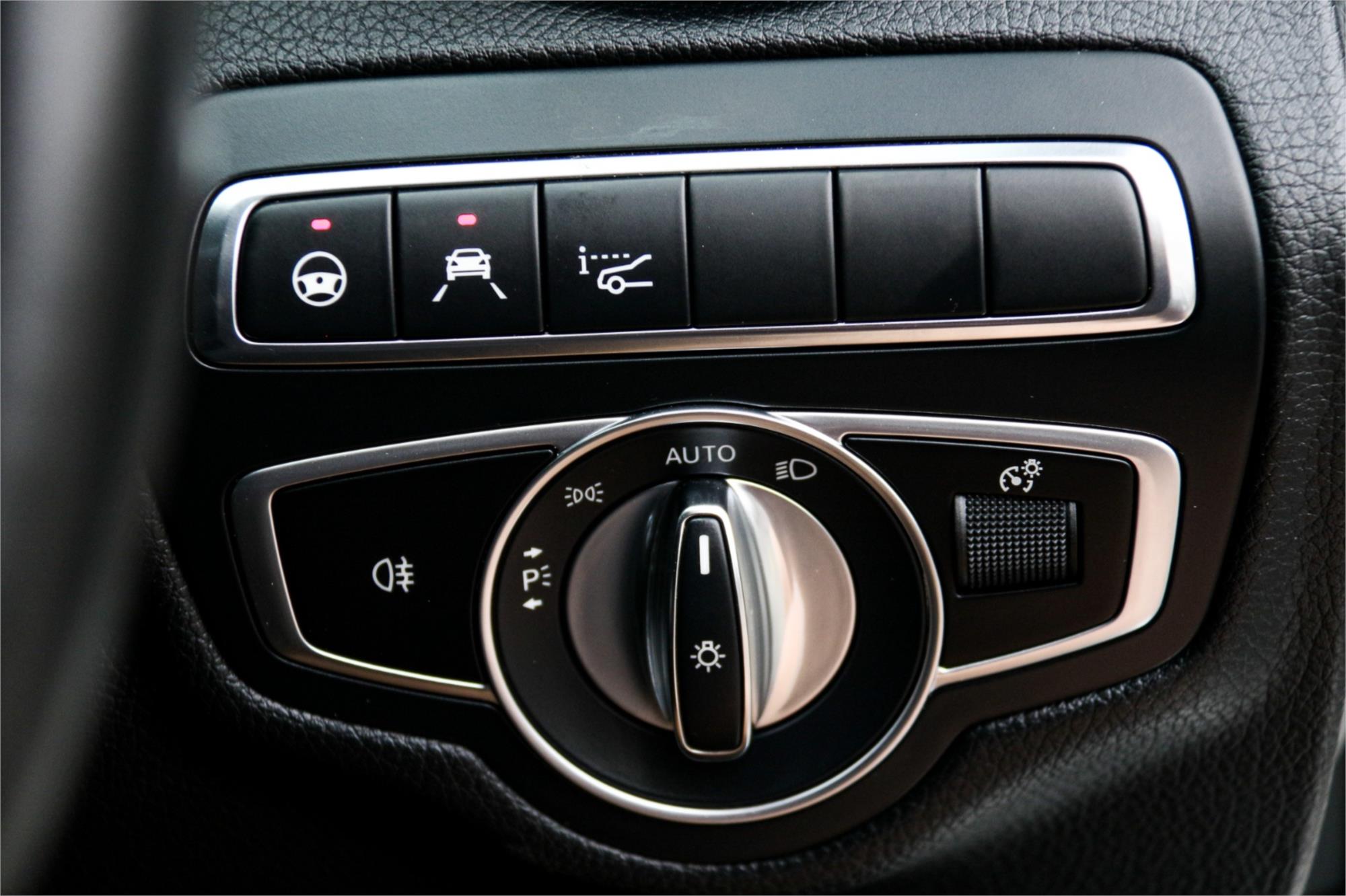 2019 MERCEDES-BENZ C300 W205 MY20 9 SP AUTOMATIC G-TRONIC 4D SALOON