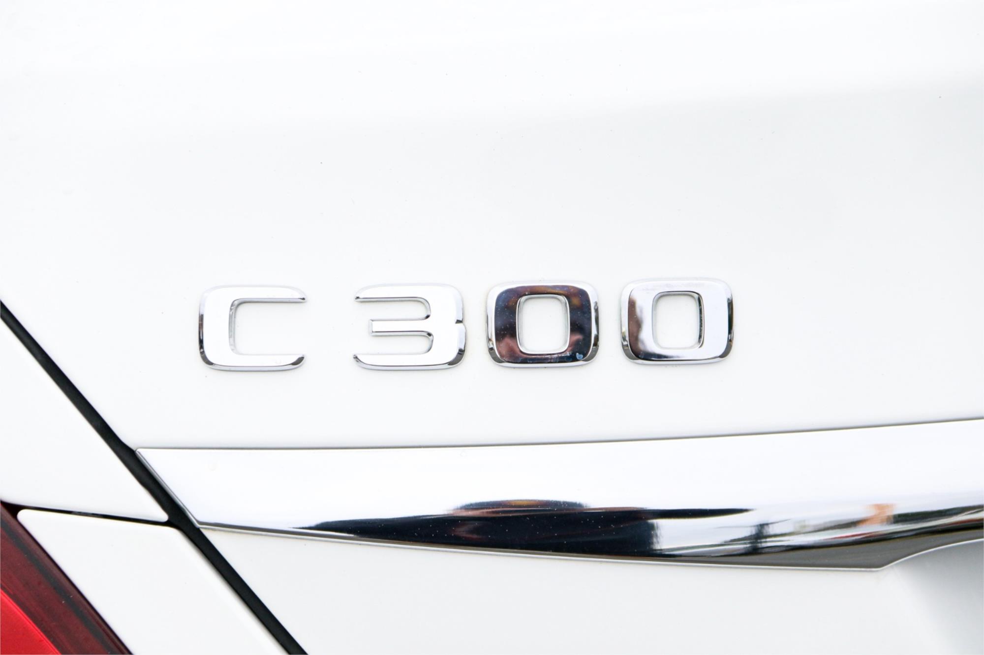 2019 MERCEDES-BENZ C300 W205 MY20 9 SP AUTOMATIC G-TRONIC 4D SALOON