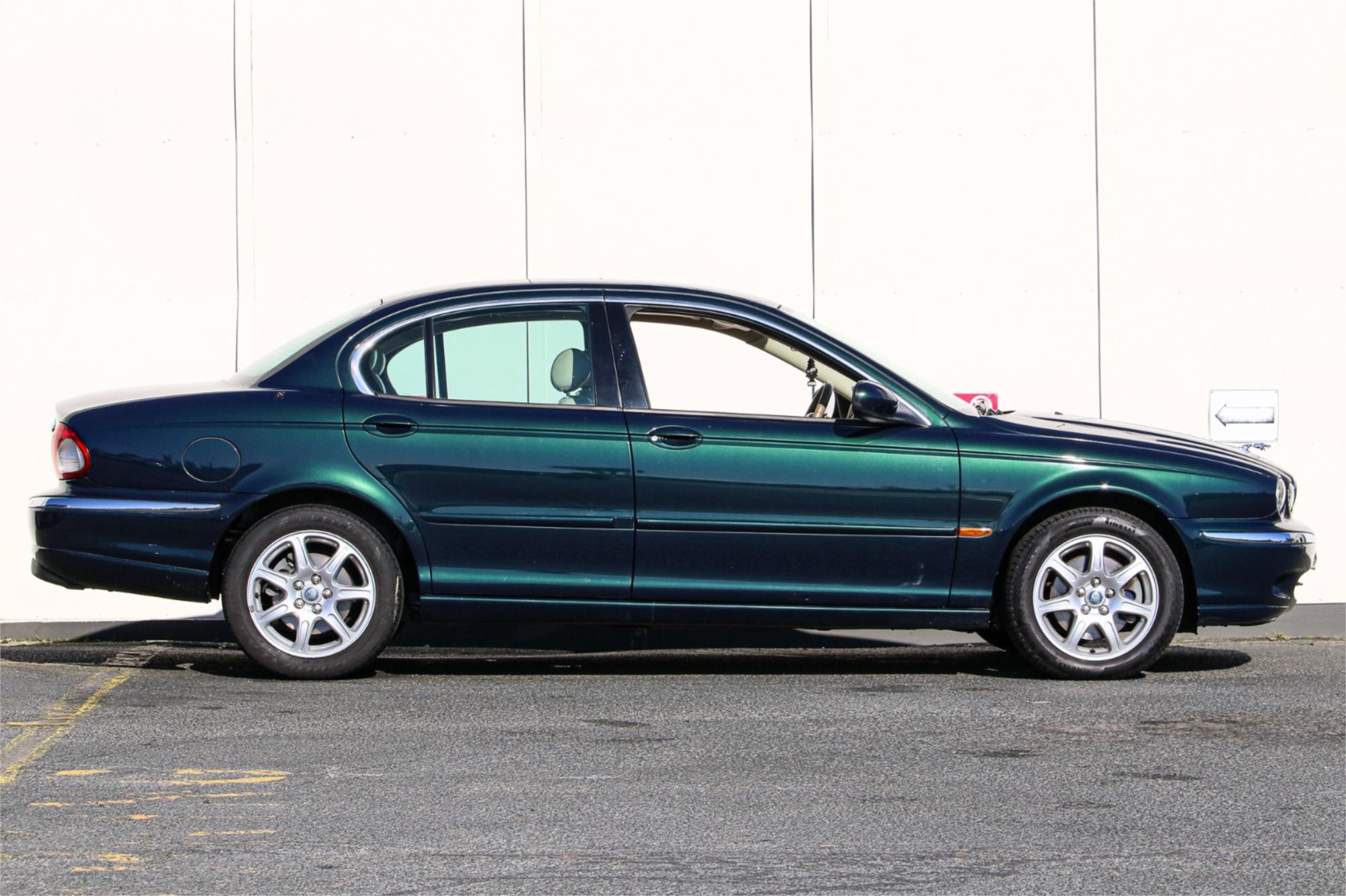 2002 JAGUAR X TYPE 5 SP AUTOMATIC 4D SEDAN