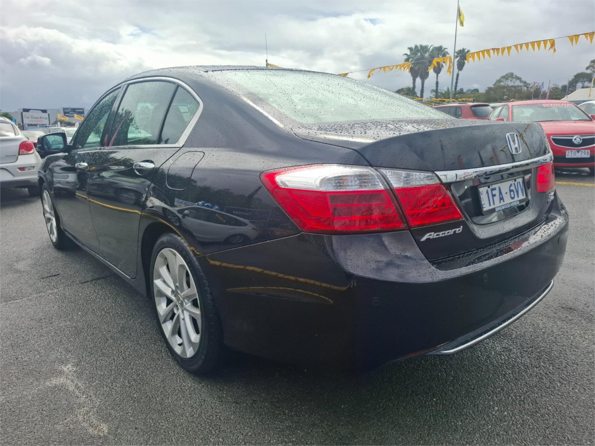 2016 HONDA ACCORD 60 VTi-L 5 SP AUTOMATIC 4D SEDAN