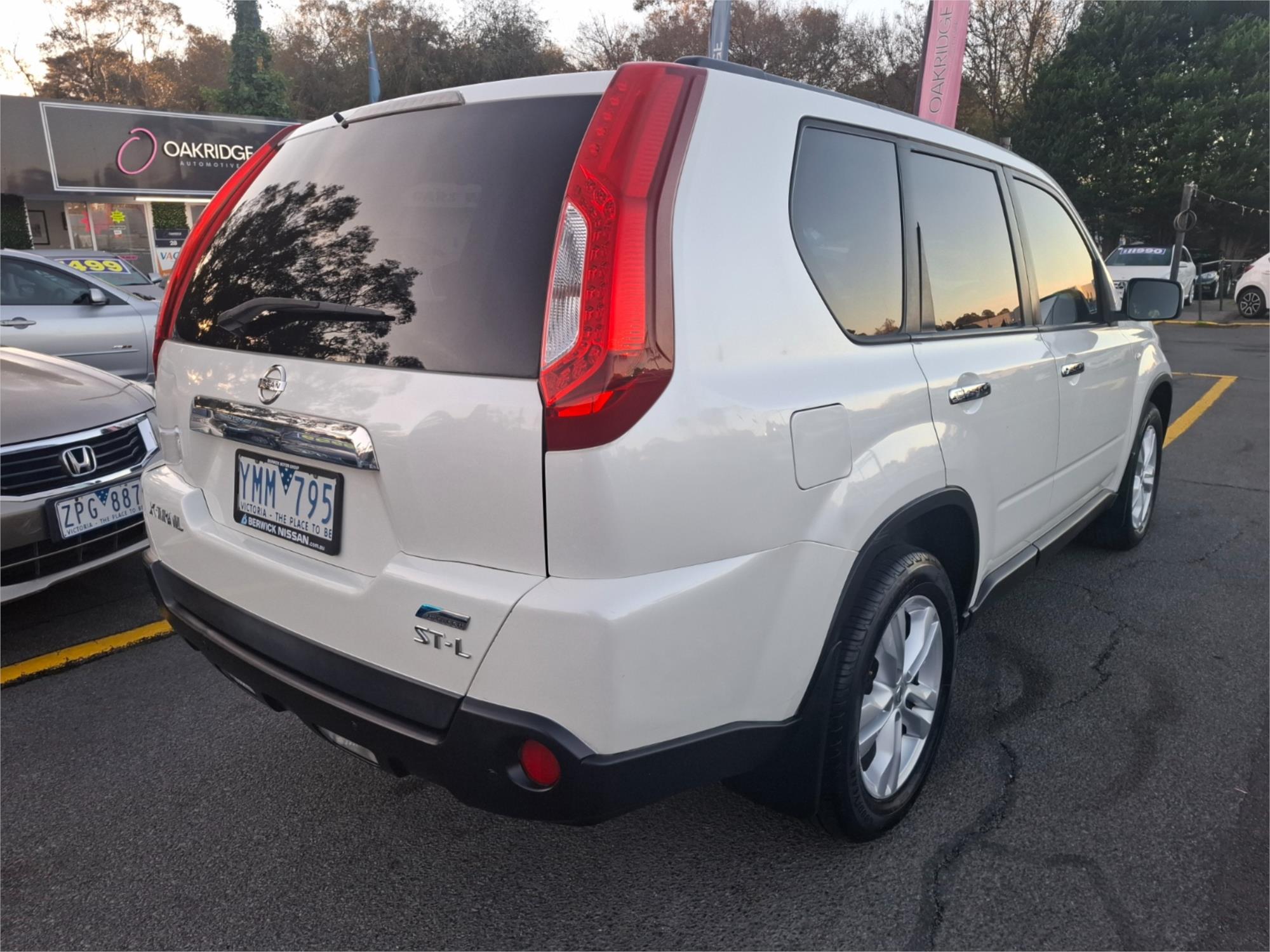 2011 NISSAN X-TRAIL T31 MY11 ST-L (FWD) CONTINUOUS VARIABLE 4D WAGON