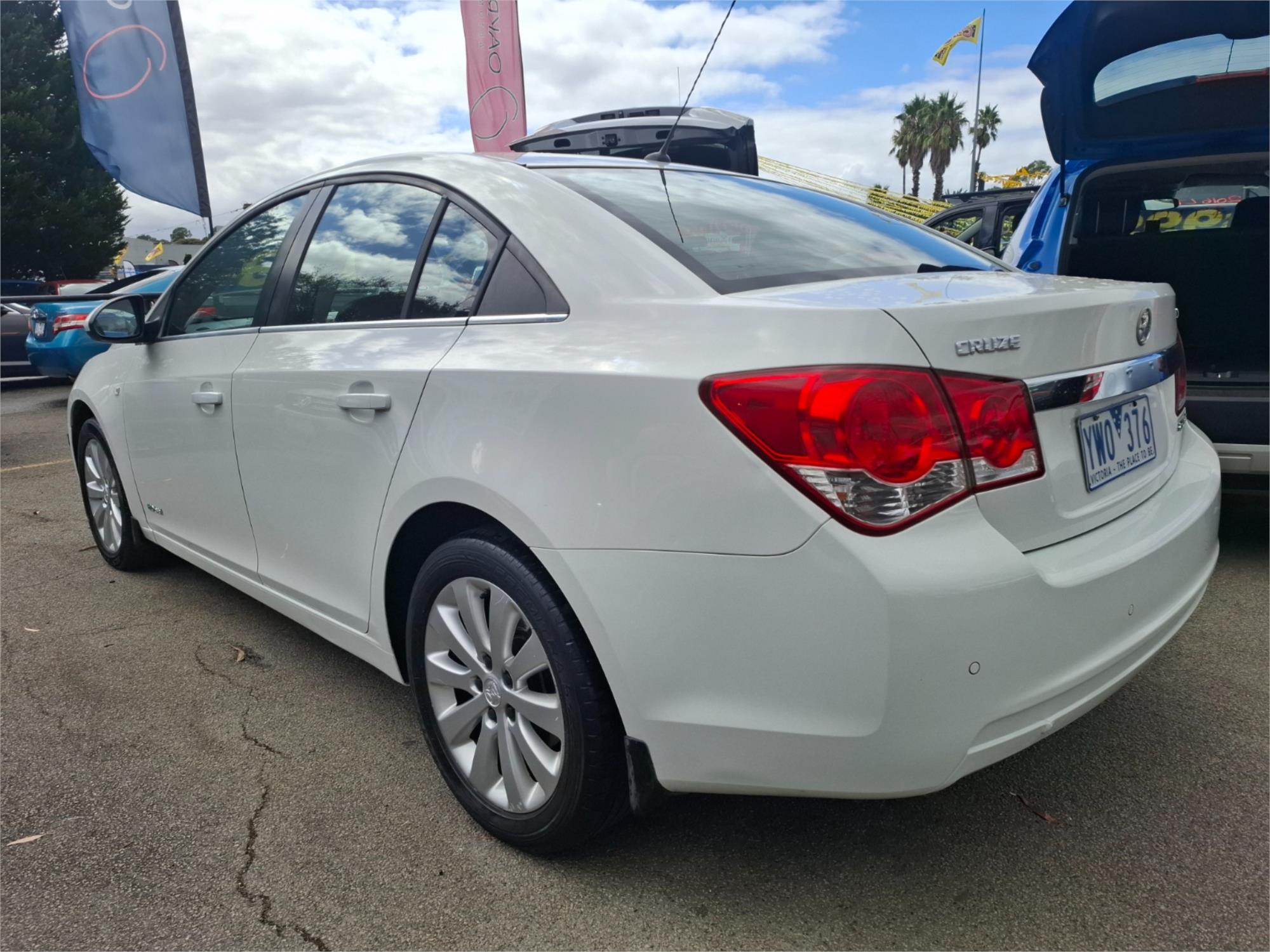 2012 HOLDEN CRUZE JH MY13 CDX 6 SP AUTOMATIC 4D SEDAN