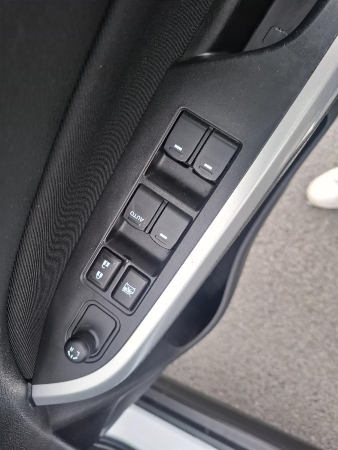 2015 SUZUKI VITARA LY RT-S 5 SP MANUAL 4D WAGON
