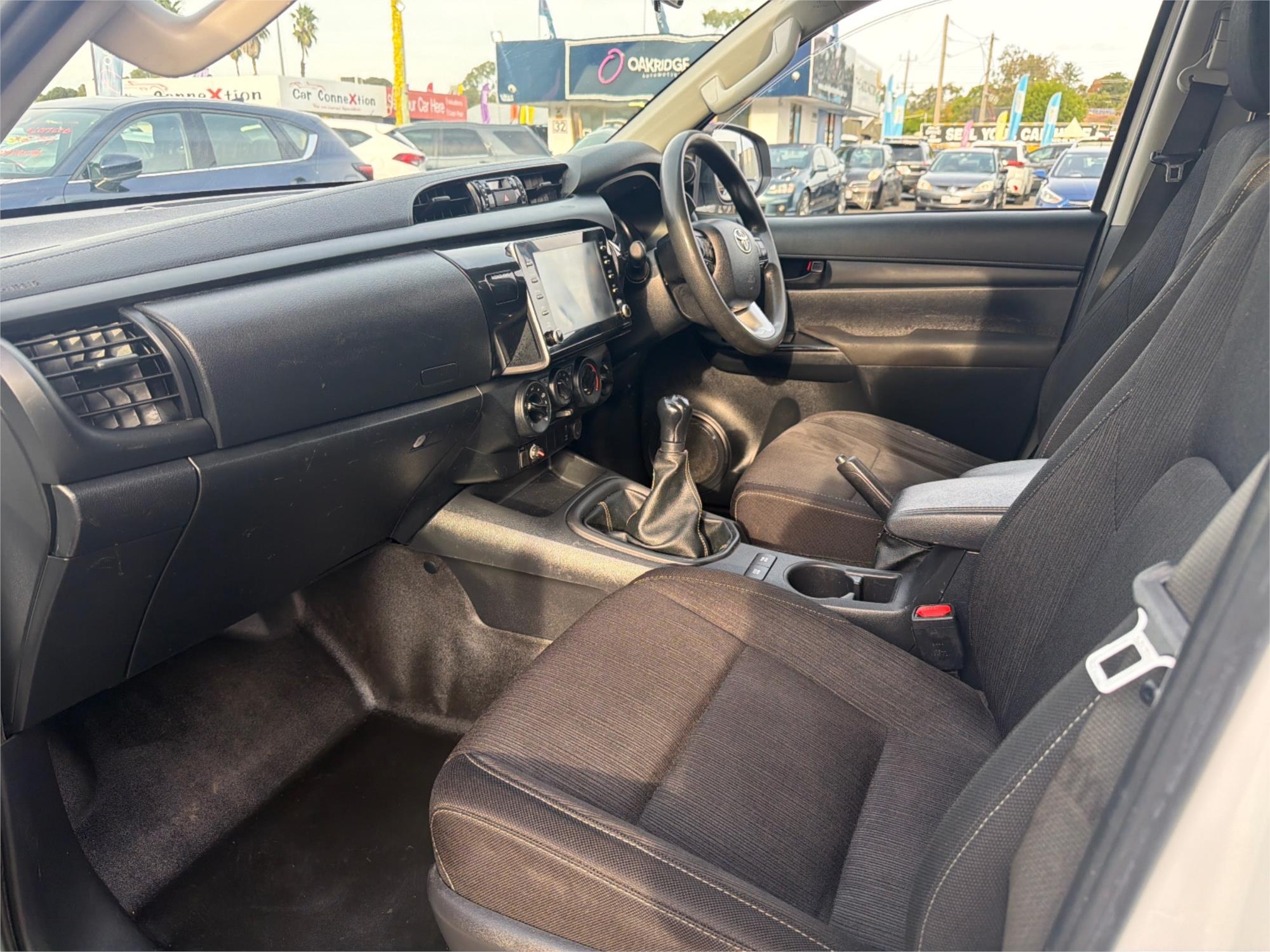 2020 TOYOTA HILUX GUN126R SR (4x4) 6 SP MANUAL C/CHAS