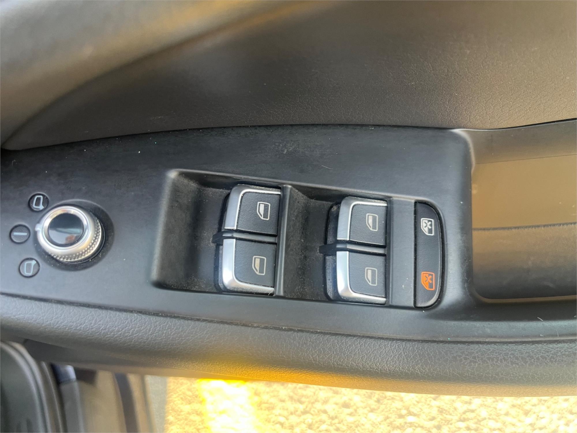 2014 AUDI Q5 8R MY14 2.0 TFSI QUATTRO 8 SP AUTOMATIC 4D WAGON