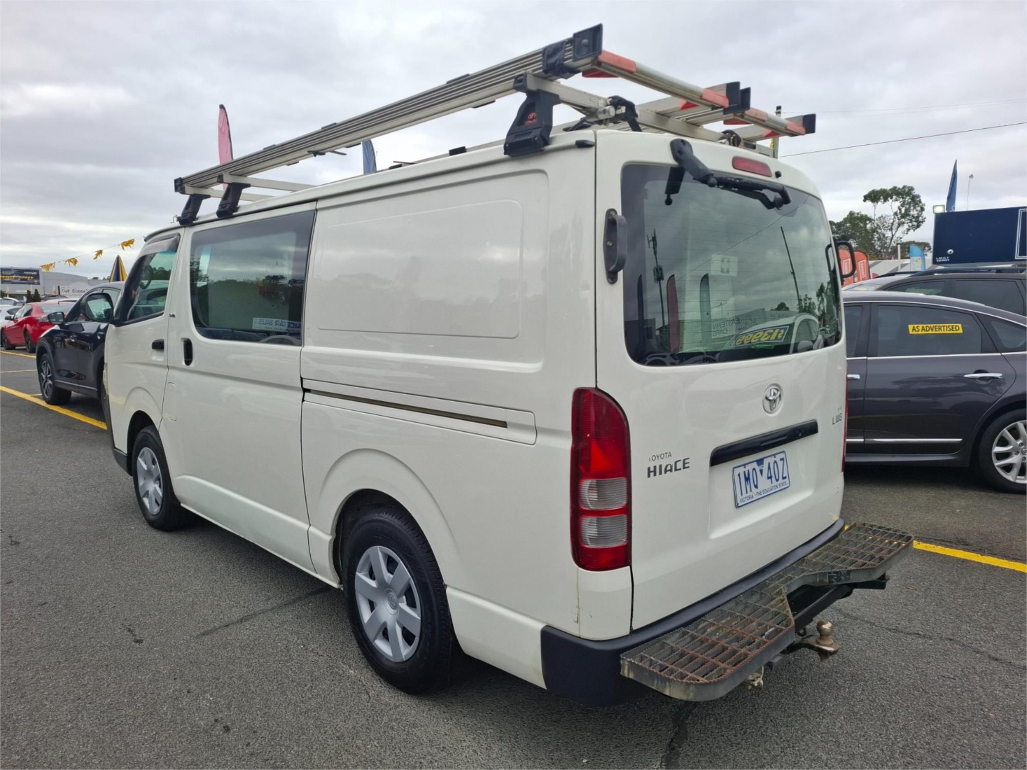 2010 TOYOTA HIACE KDH201R MY07 UPGRADE LWB 5 SP MANUAL 4D VAN