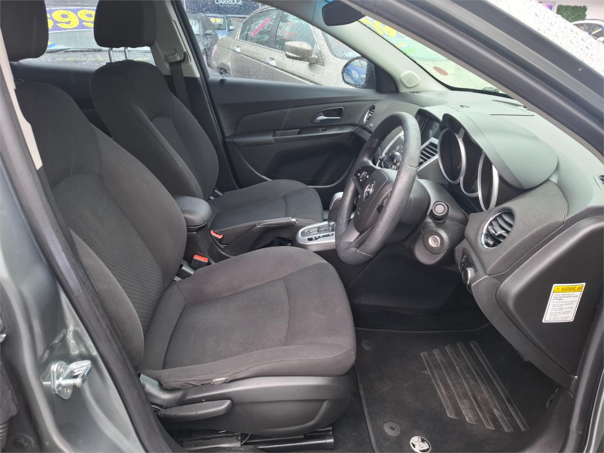 2015 HOLDEN CRUZE JH MY14 EQUIPE 6 SP AUTOMATIC 4D SEDAN