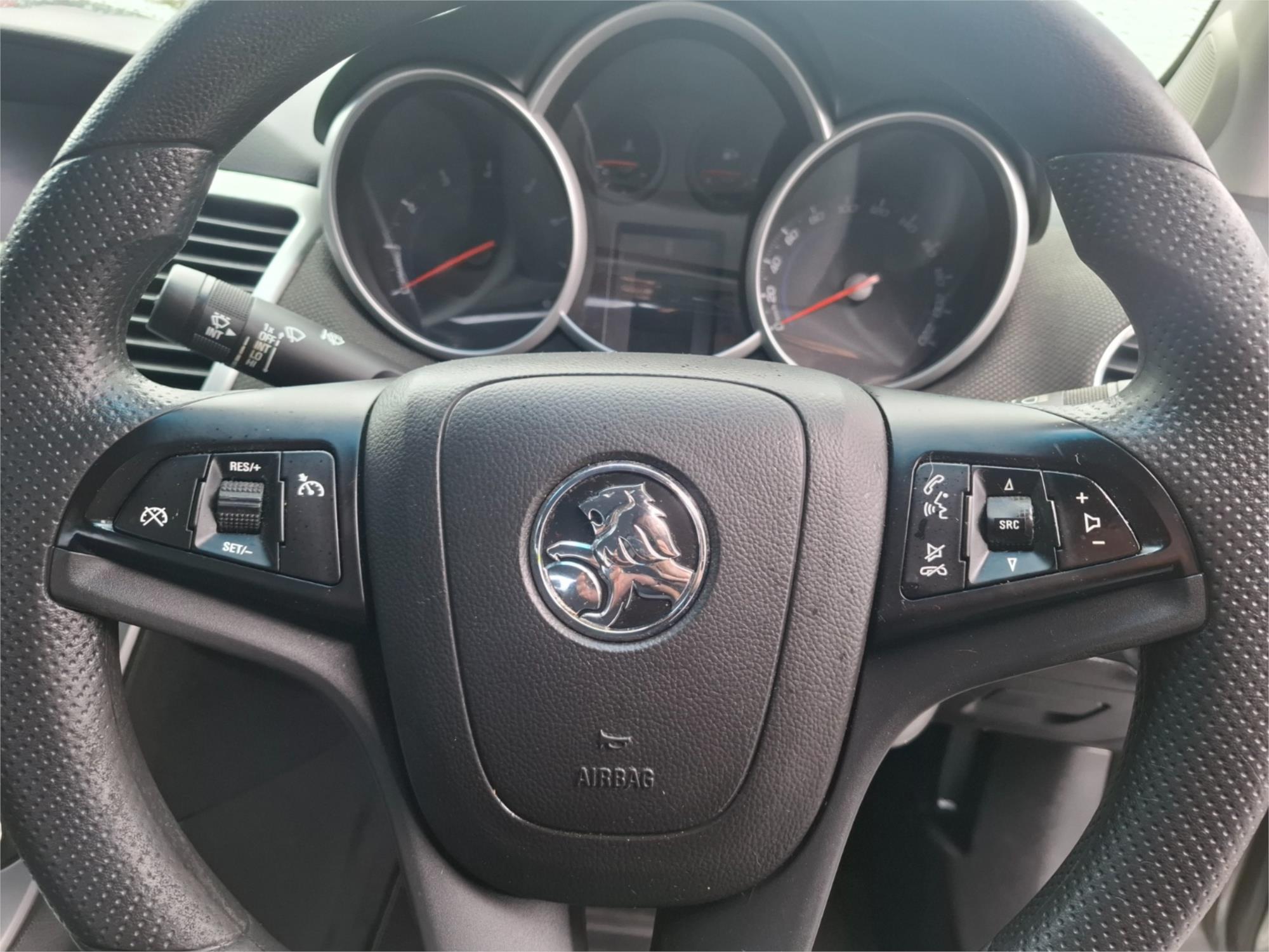 2015 HOLDEN CRUZE JH MY14 EQUIPE 6 SP AUTOMATIC 4D SEDAN