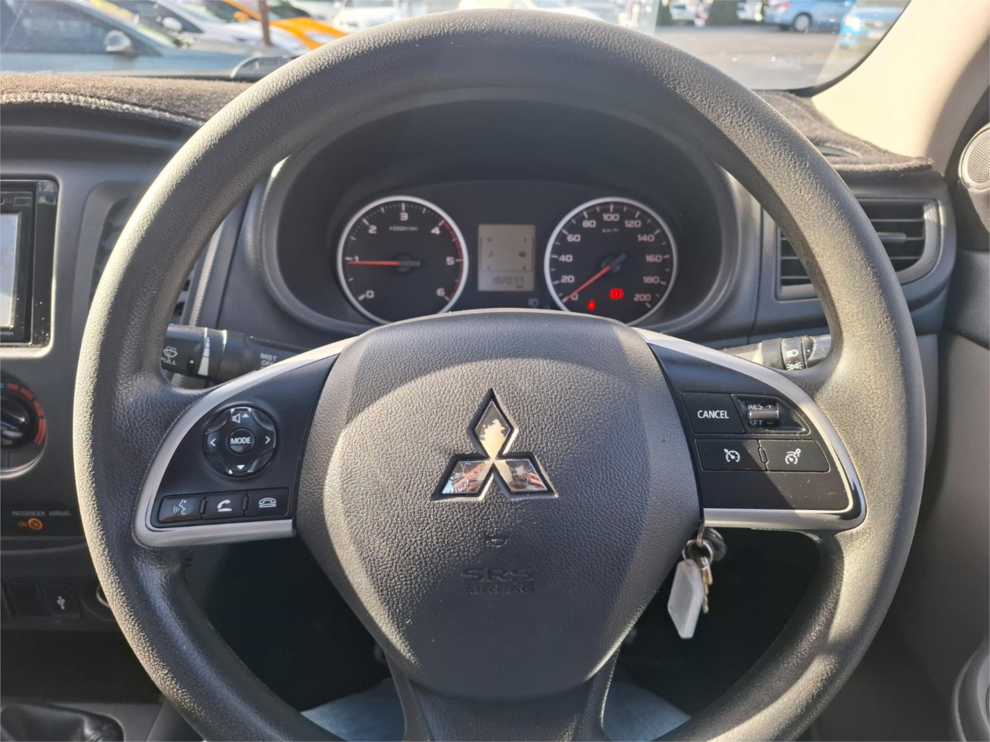 2015 MITSUBISHI TRITON MQ MY16 GLX (4x4) 6 SP MANUAL C/CHAS