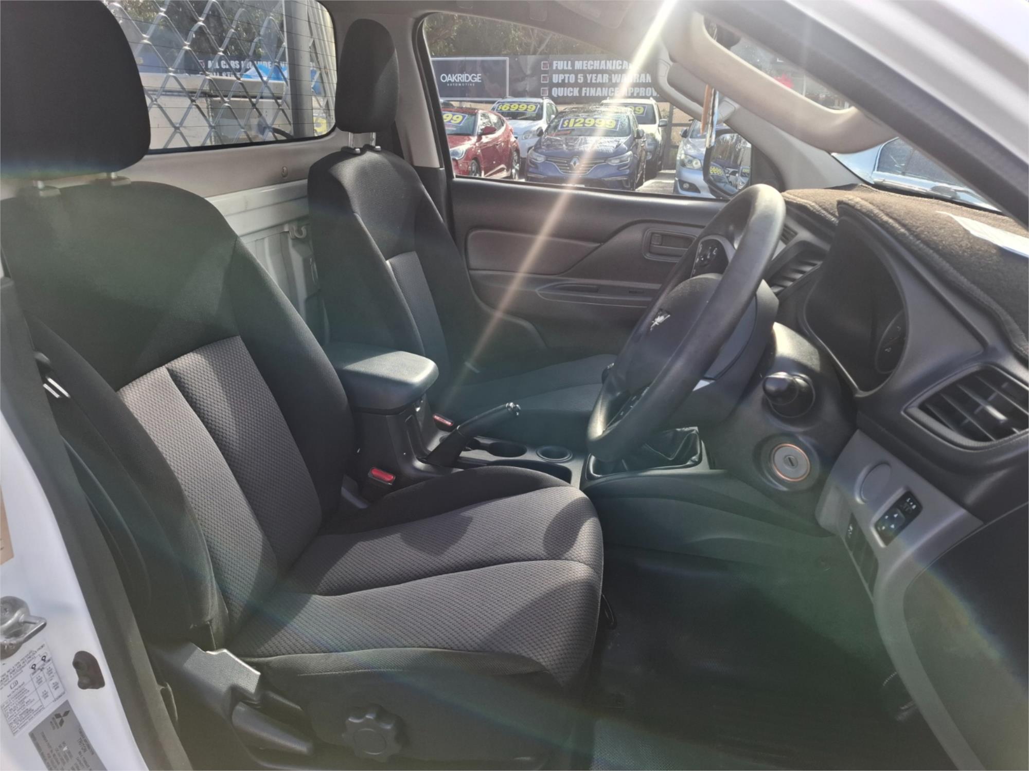 2015 MITSUBISHI TRITON MQ MY16 GLX (4x4) 6 SP MANUAL C/CHAS