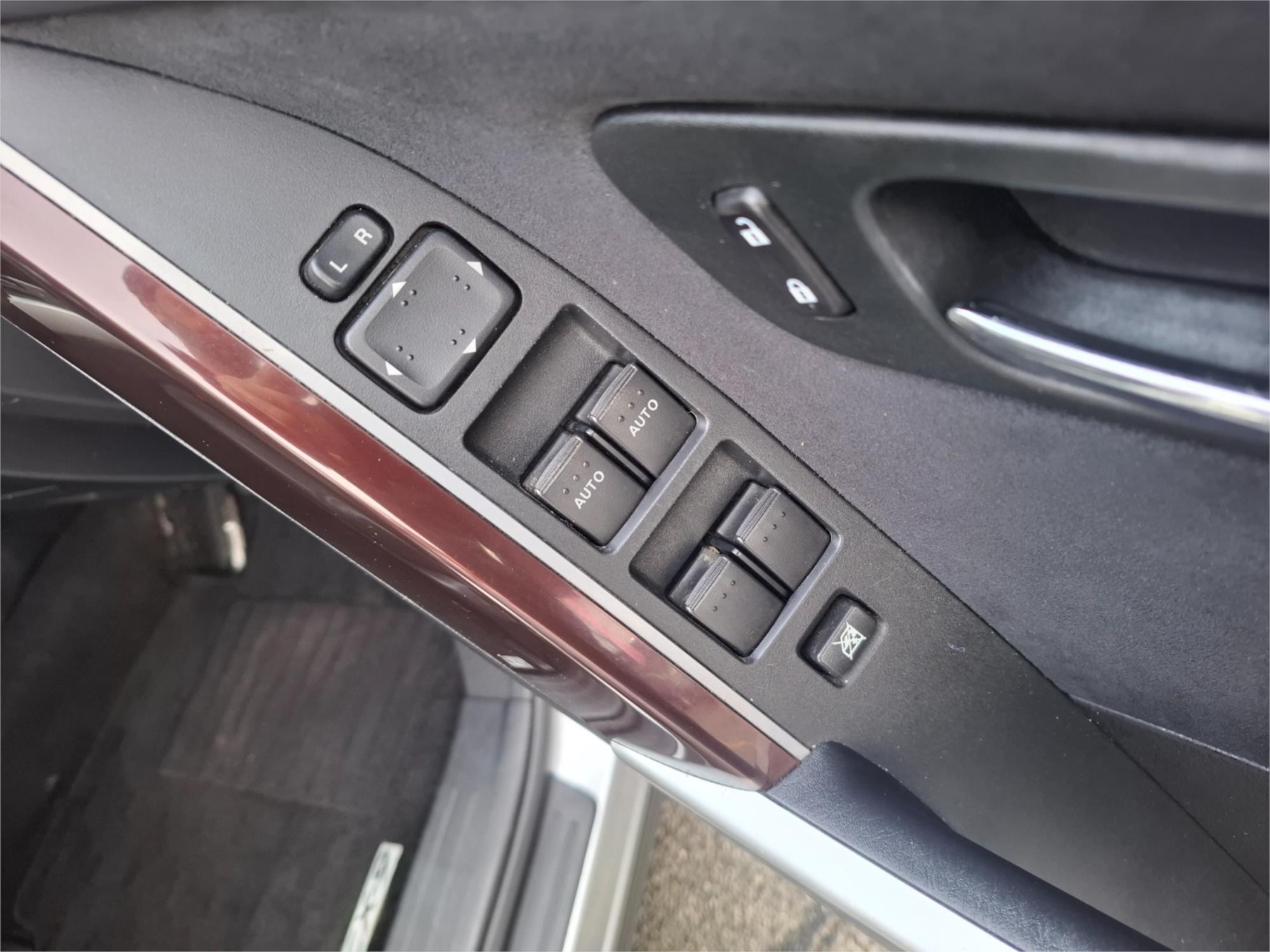2012 MAZDA CX-9 10 UPGRADE LUXURY (FWD) 6 SP AUTO ACTIVEMATIC 4D WAGON
