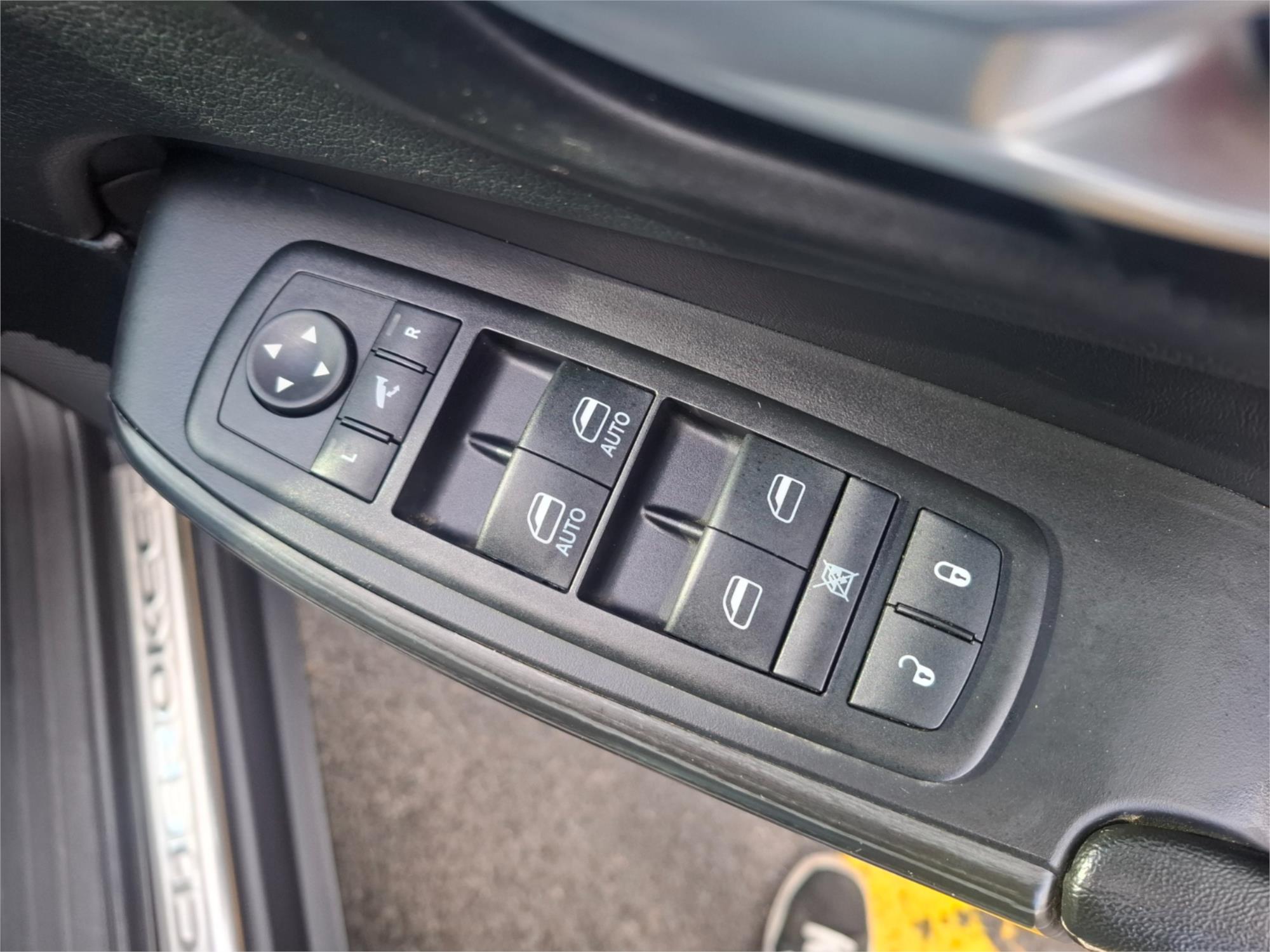 2015 JEEP CHEROKEE KL MY15 LIMITED (4x4) 9 SP AUTOMATIC 4D WAGON