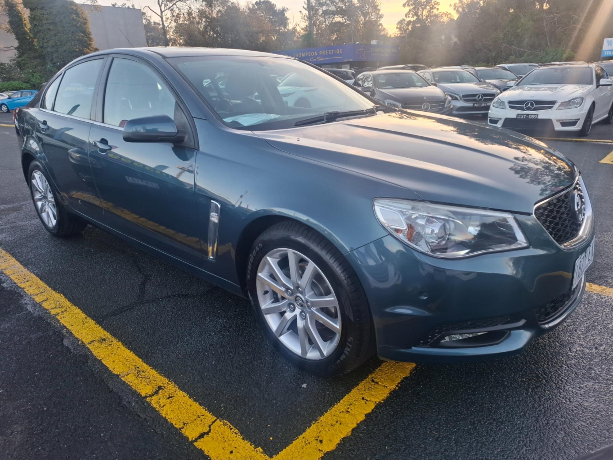 2013 HOLDEN COMMODORE VF MY14 INTERNATIONAL 6 SP AUTOMATIC 4D SEDAN