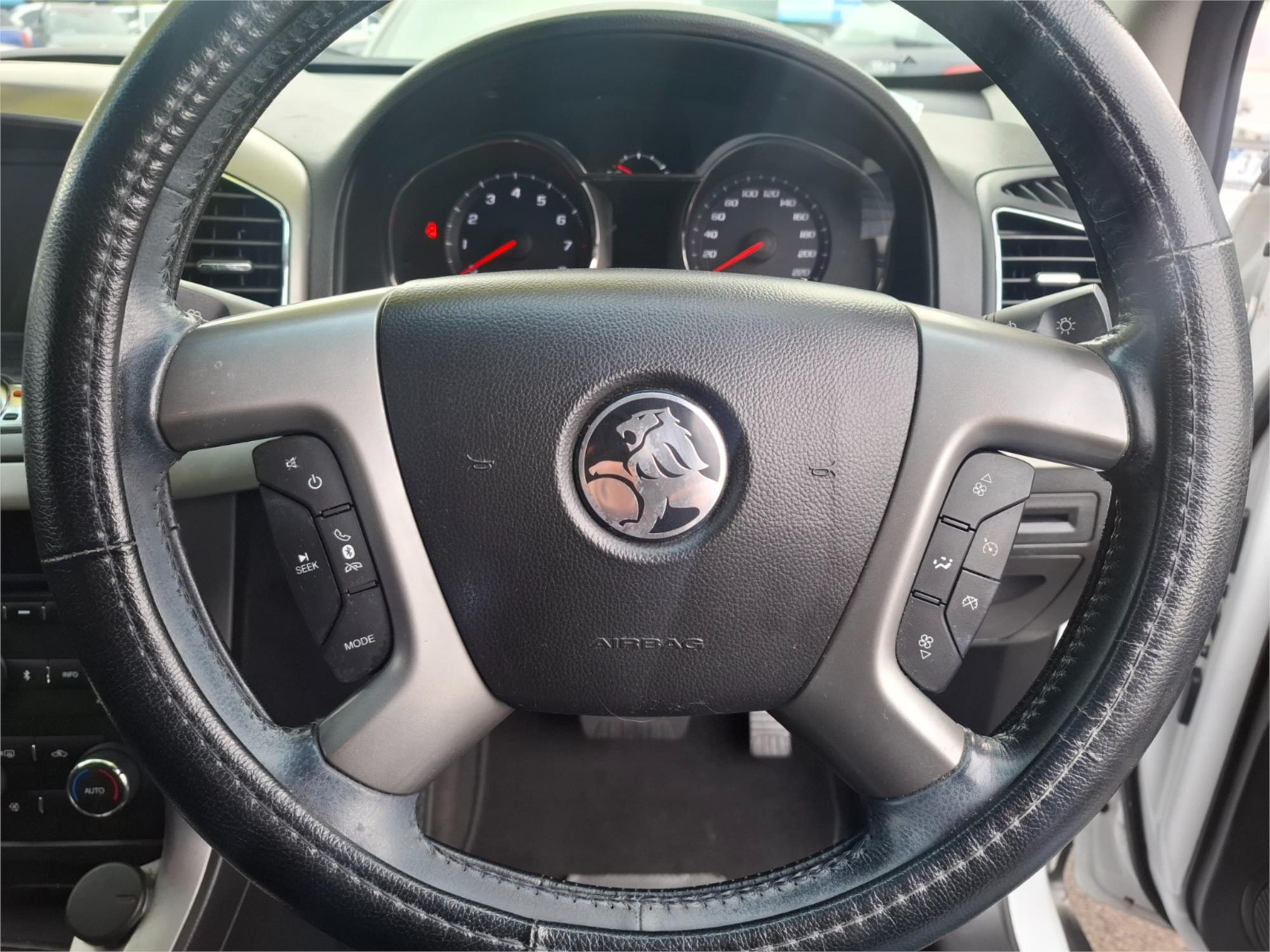 2014 HOLDEN CAPTIVA CG MY15 7 LS (FWD) 6 SP AUTOMATIC 4D WAGON