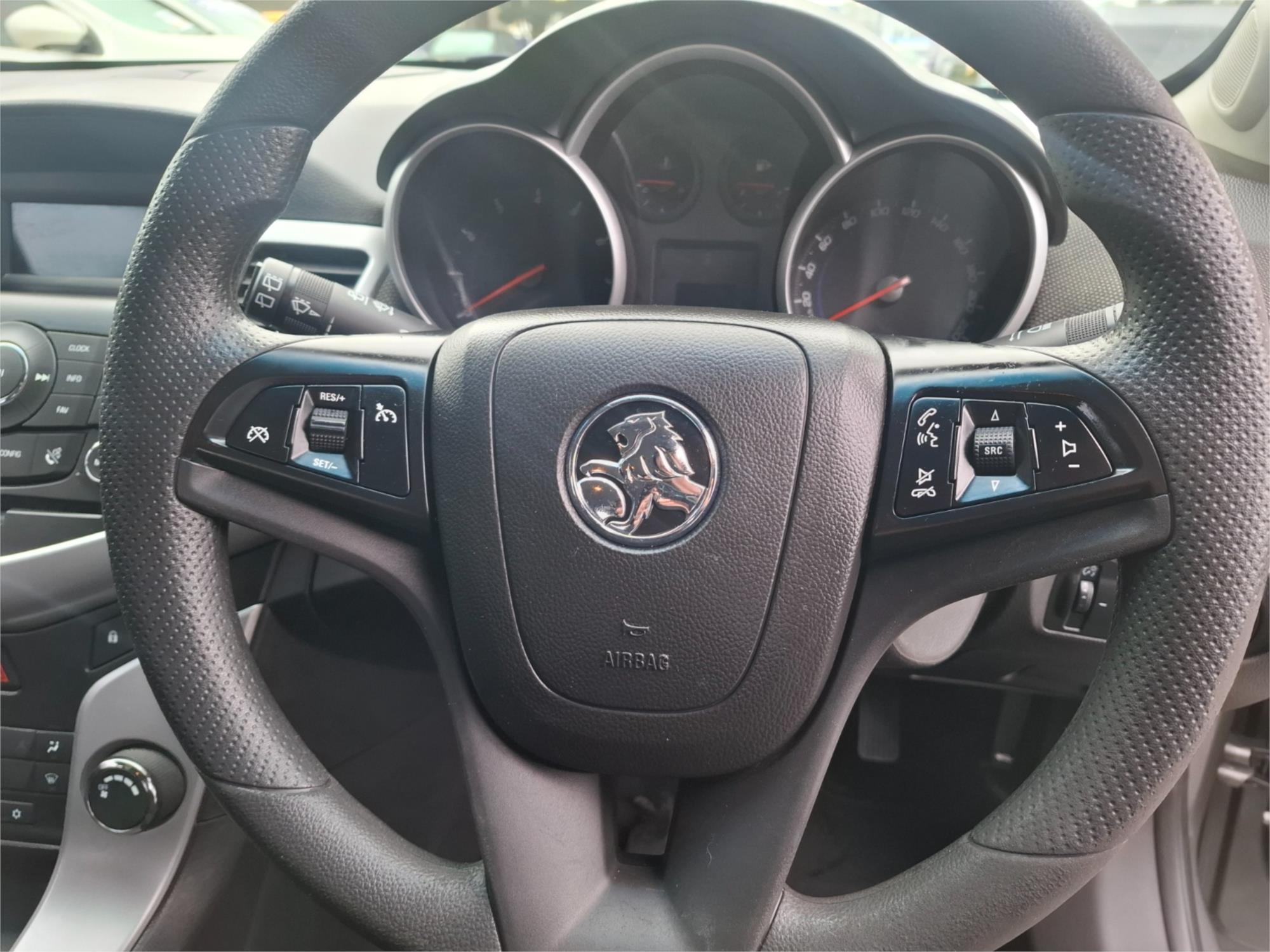 2012 HOLDEN CRUZE JH MY12 CD 5 SP MANUAL 5D HATCHBACK