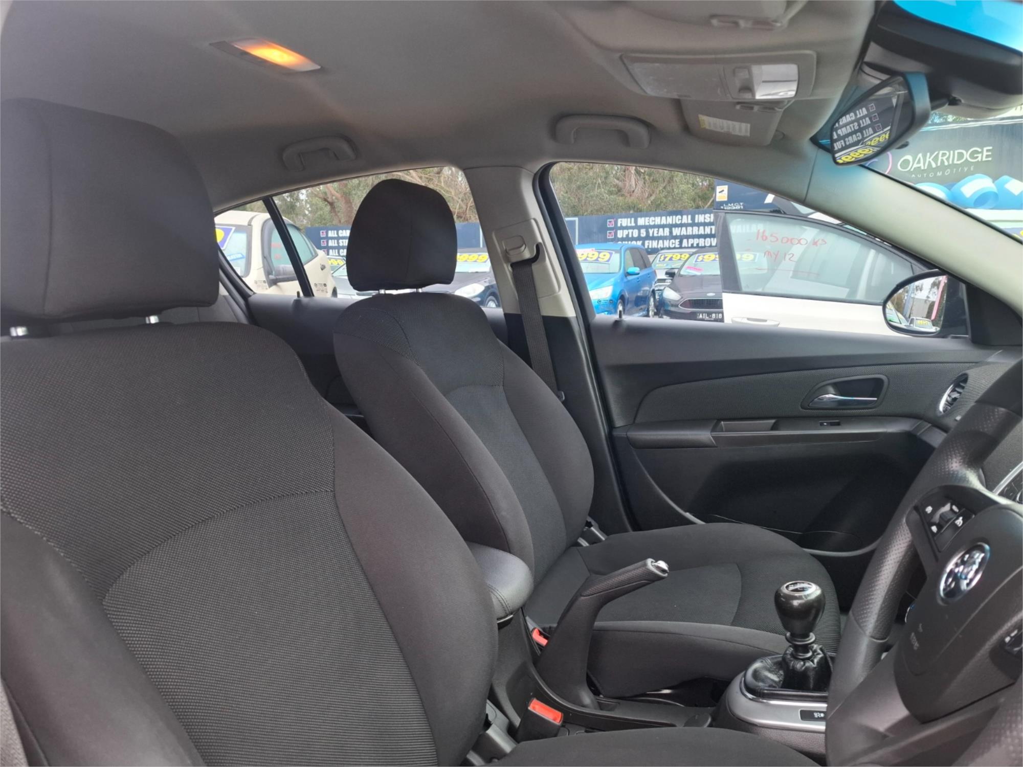 2012 HOLDEN CRUZE JH MY12 CD 5 SP MANUAL 5D HATCHBACK