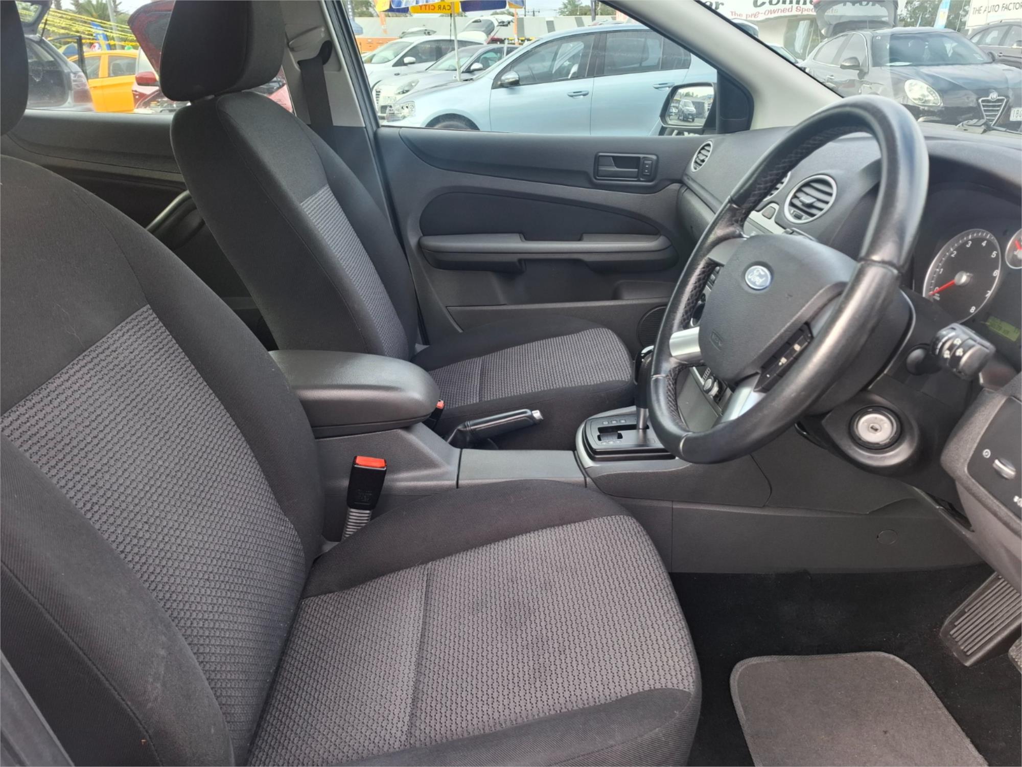 2006 FORD FOCUS LS LX 4 SP AUTOMATIC 5D HATCHBACK