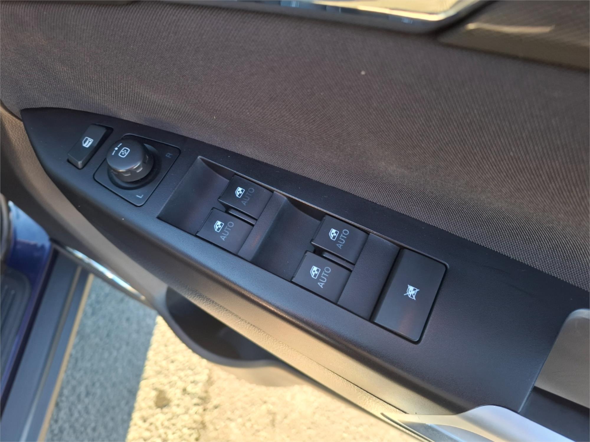 2011 HOLDEN CAPTIVA CG SERIES II 5 (FWD) 6 SP AUTOMATIC 4D WAGON