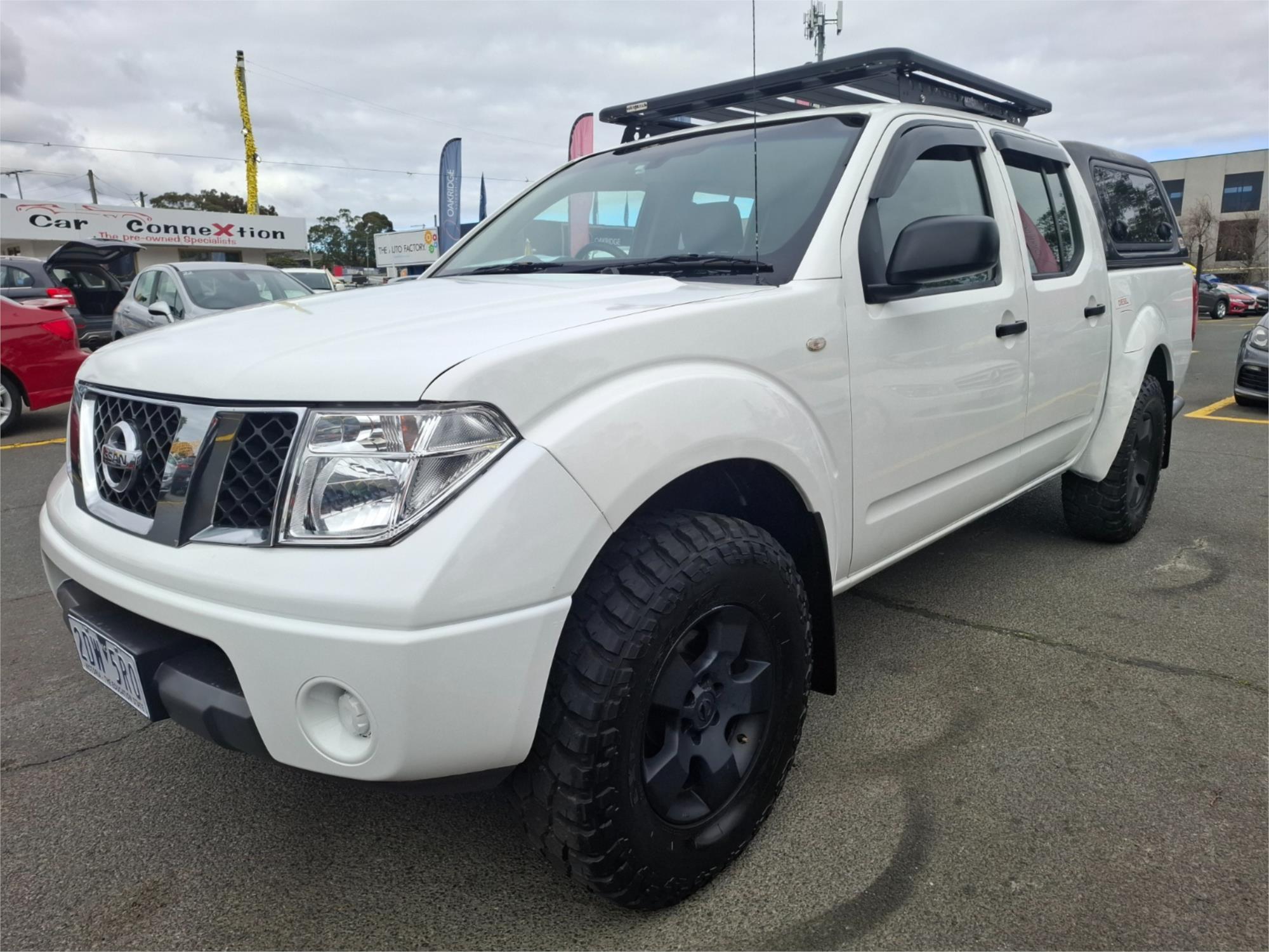 2011 NISSAN NAVARA D40 MY11 RX (4x2) 5 SP AUTOMATIC DUAL CAB P/UP