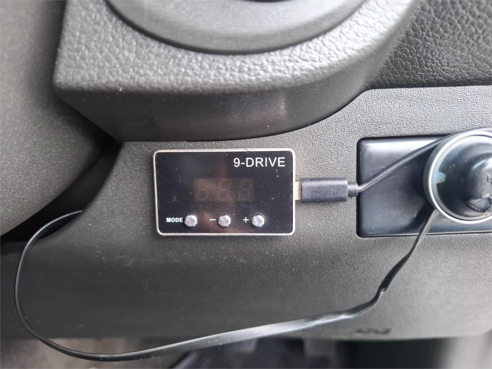 2011 NISSAN NAVARA D40 MY11 RX (4x2) 5 SP AUTOMATIC DUAL CAB P/UP