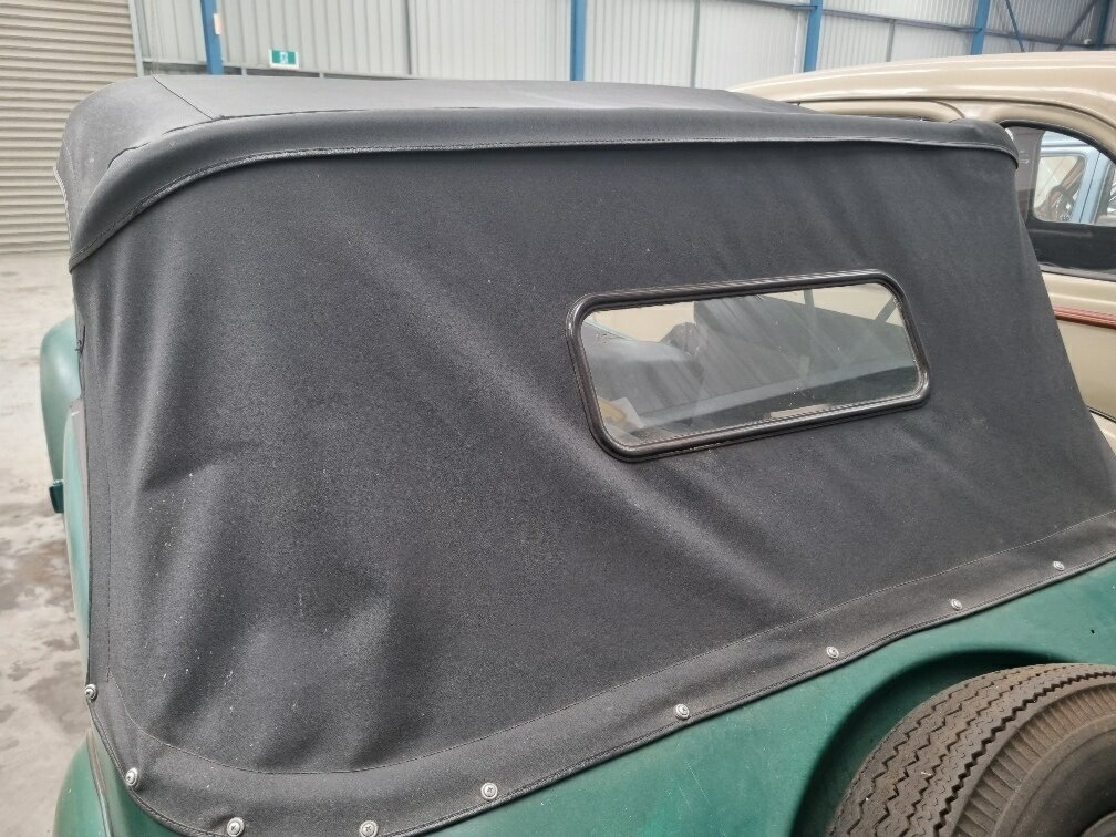 1947 VAUXHALL CALECHE 427 SC MANUAL 2D CONVERTIBLE